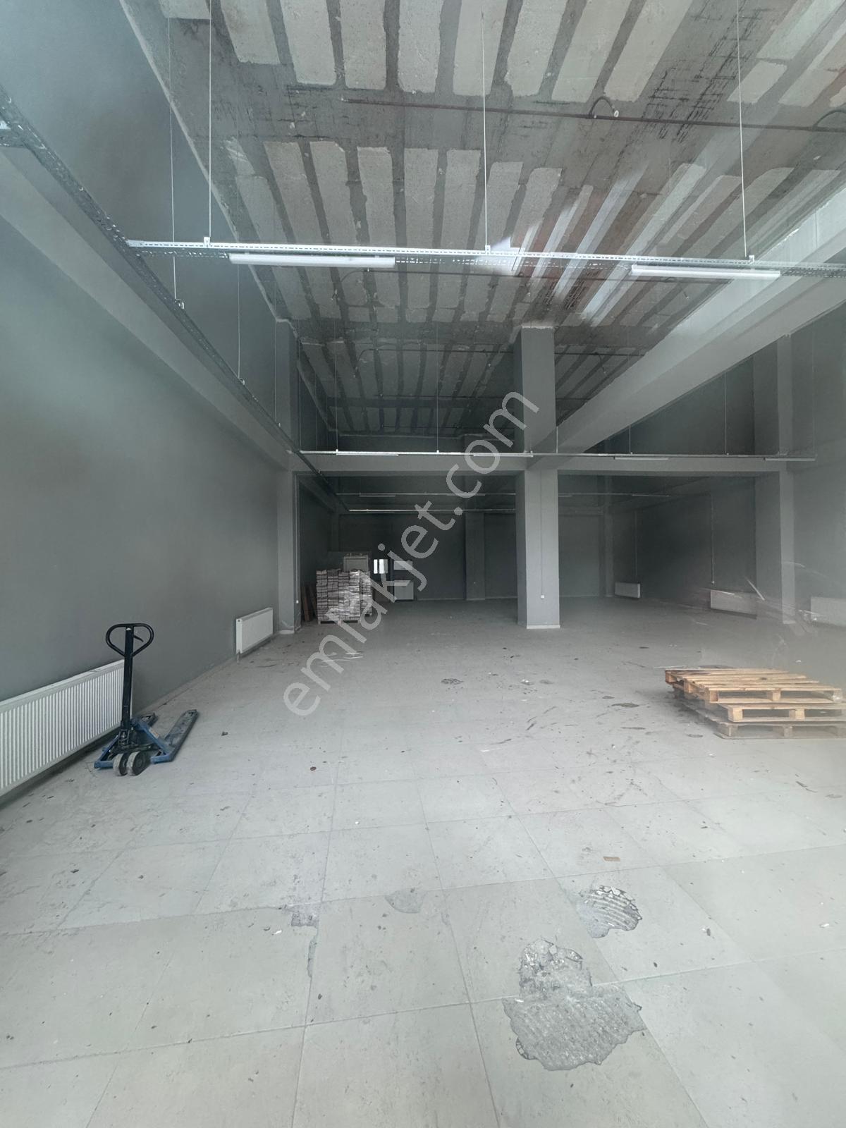 Biçen Plaza Ana Giriş Kısmında 500 M2 Ticari Çift Dükkan&mağaza - Görsel 15