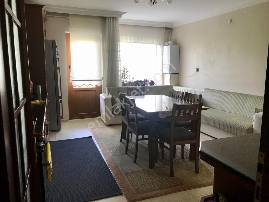 Sakarya Merkez De 290m2 Arsa İçerisinde 2 Ev 2 Dükkan - Görsel 3