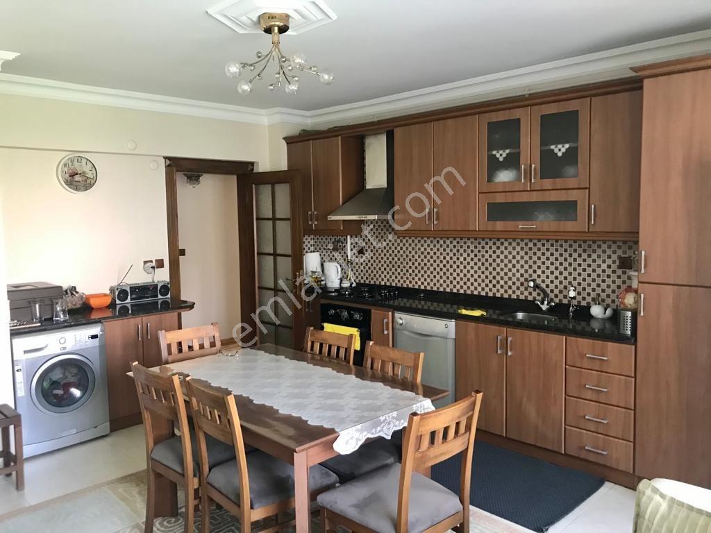 Sakarya Merkez De 290m2 Arsa İçerisinde 2 Ev 2 Dükkan - Görsel 22