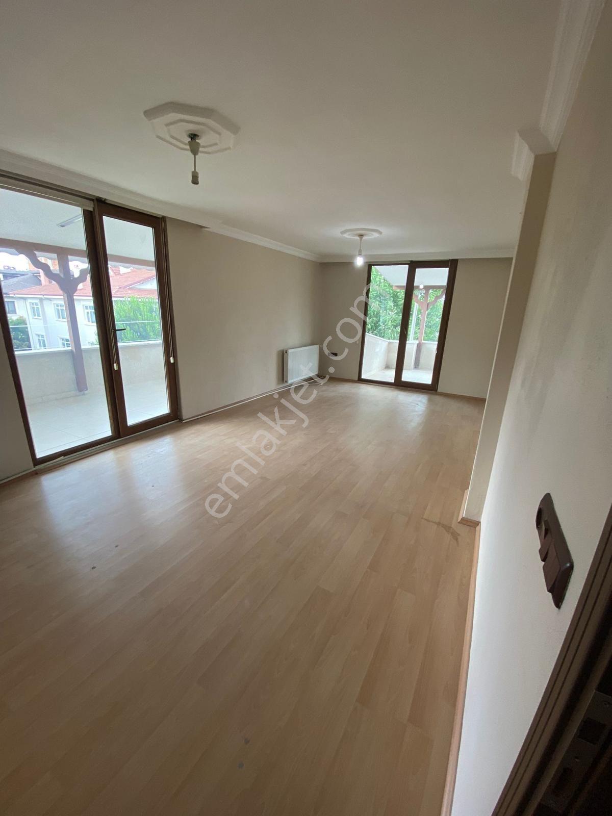 Sakarya Merkez De 290m2 Arsa İçerisinde 2 Ev 2 Dükkan - Görsel 17