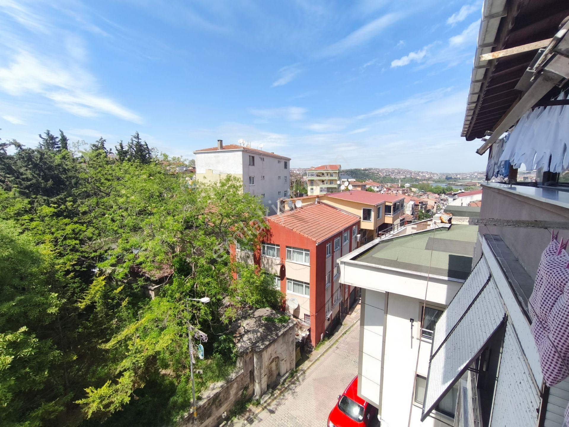 Eyüp Nişancı Metrobüse 3 Dk / 2+1 / 85m2 / Manzaralı / Temiz / Krediye Uygun Daire - Görsel 9