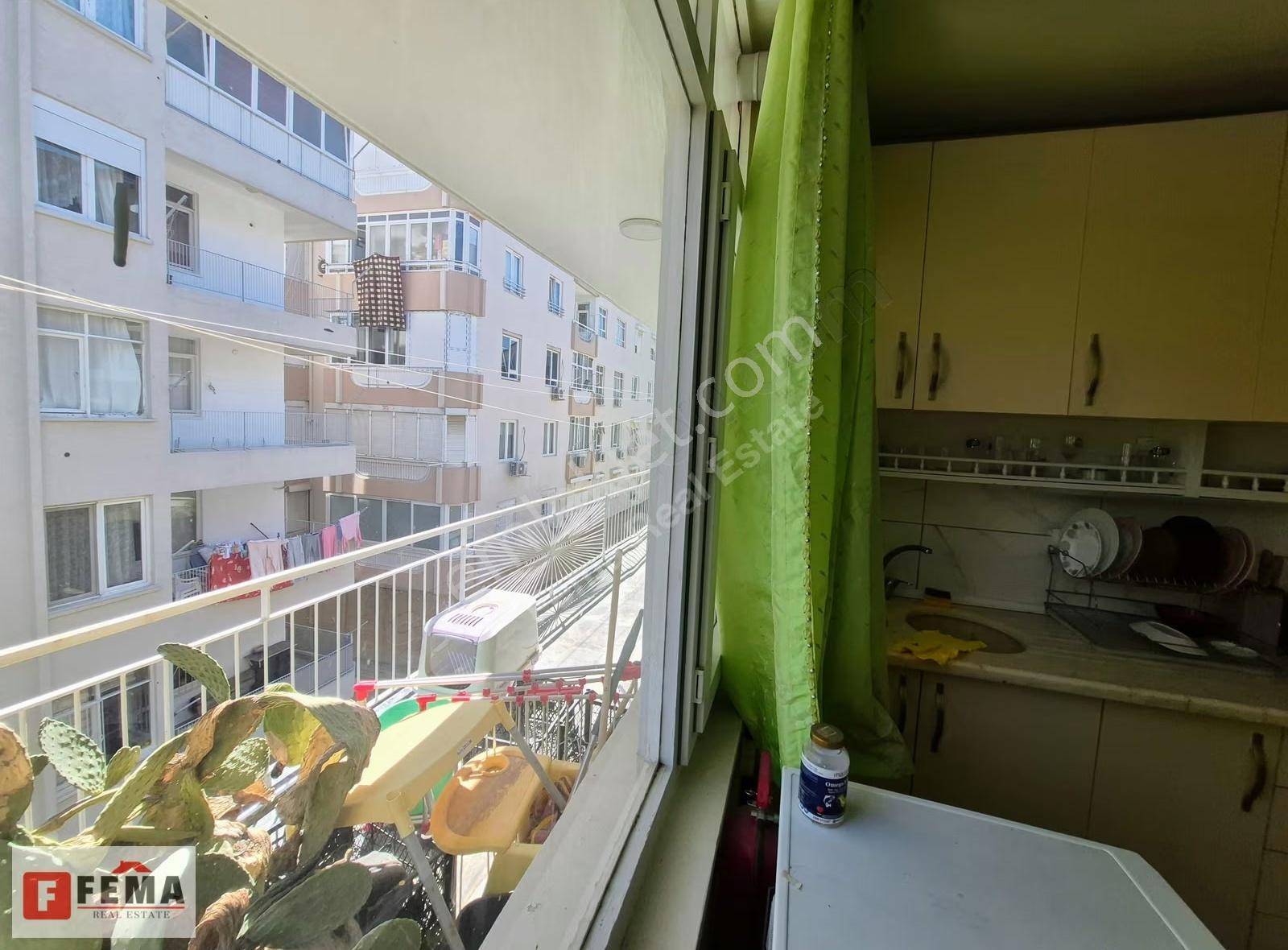Bahçelievler'de, Ara Kat, Asansörsüz Eşyalı 1+1 Kiralık Daire - Görsel 12