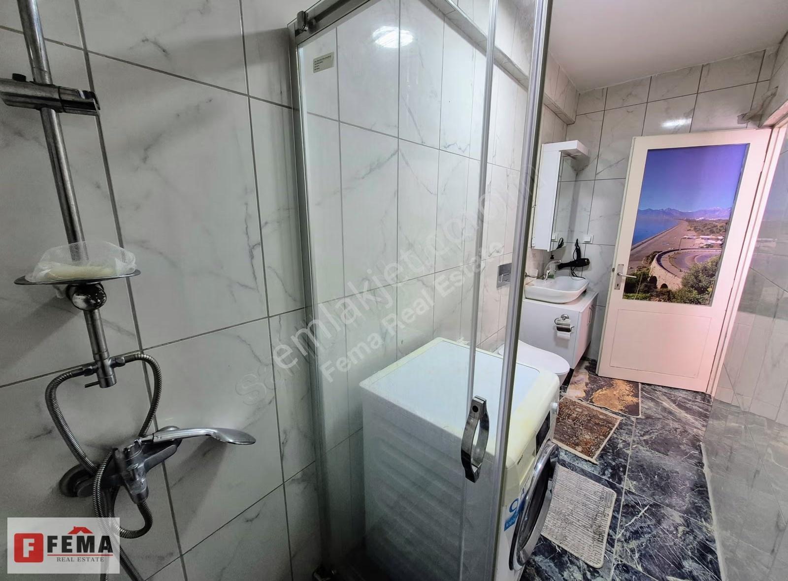 Bahçelievler'de, Ara Kat, Asansörsüz Eşyalı 1+1 Kiralık Daire - Görsel 13