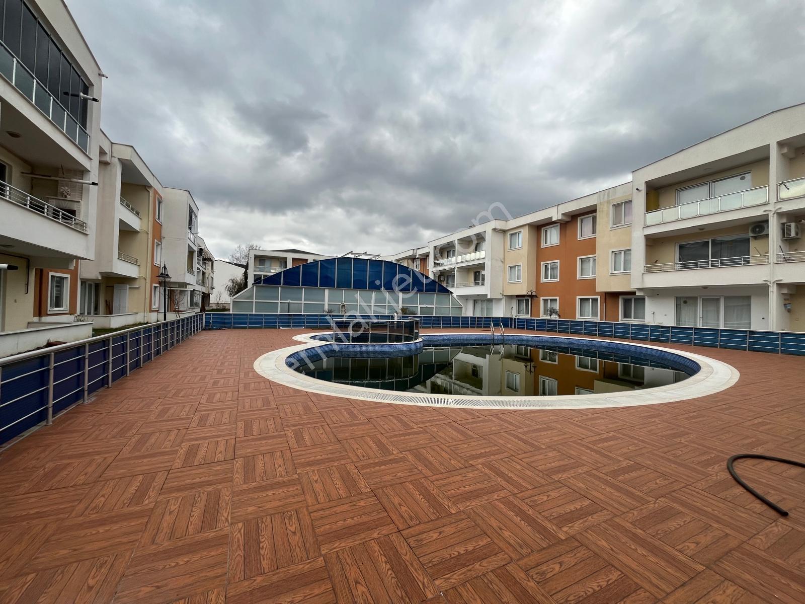 Havuzlu Sitede, Eşyalı, Klimalı, Kombili 2+1 Satılık Daire - Görsel 7