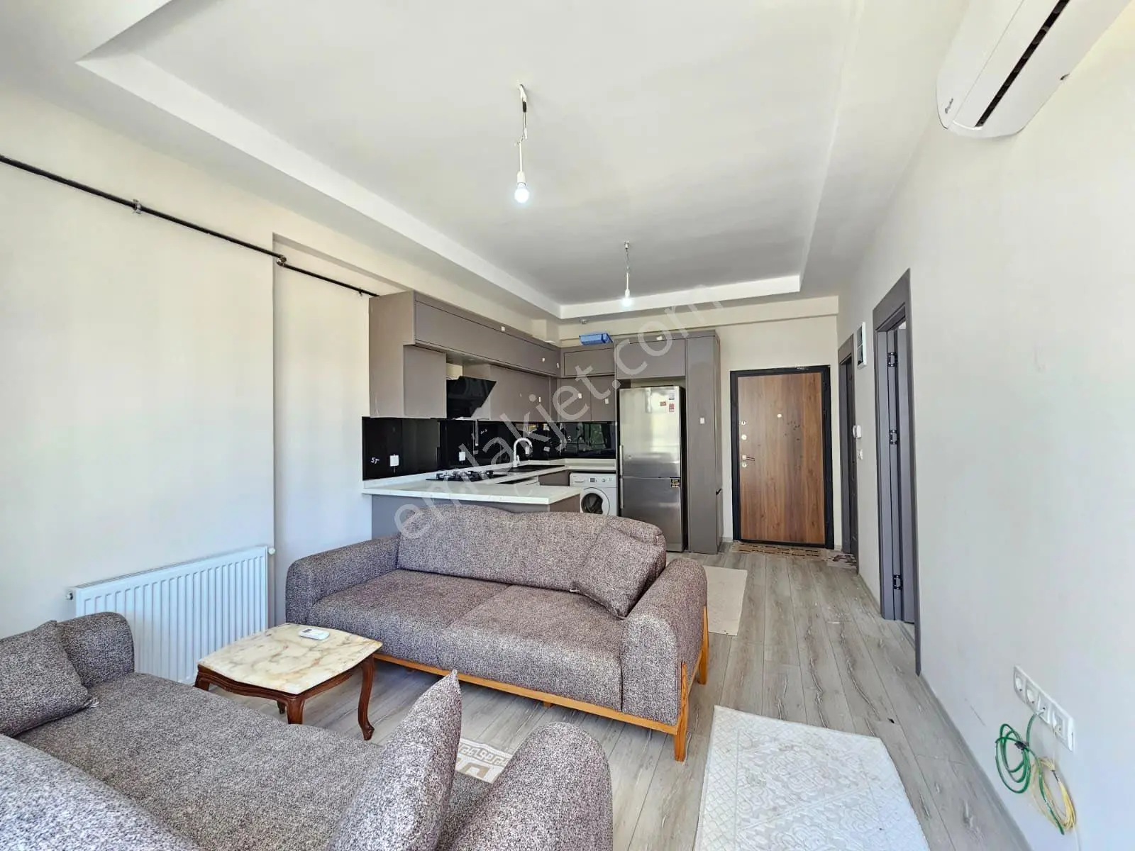 Arpaçbahşiş’te Denize 300 Mt Şok Fiyat Satılık Eşyalı 1+1 - Görsel 11