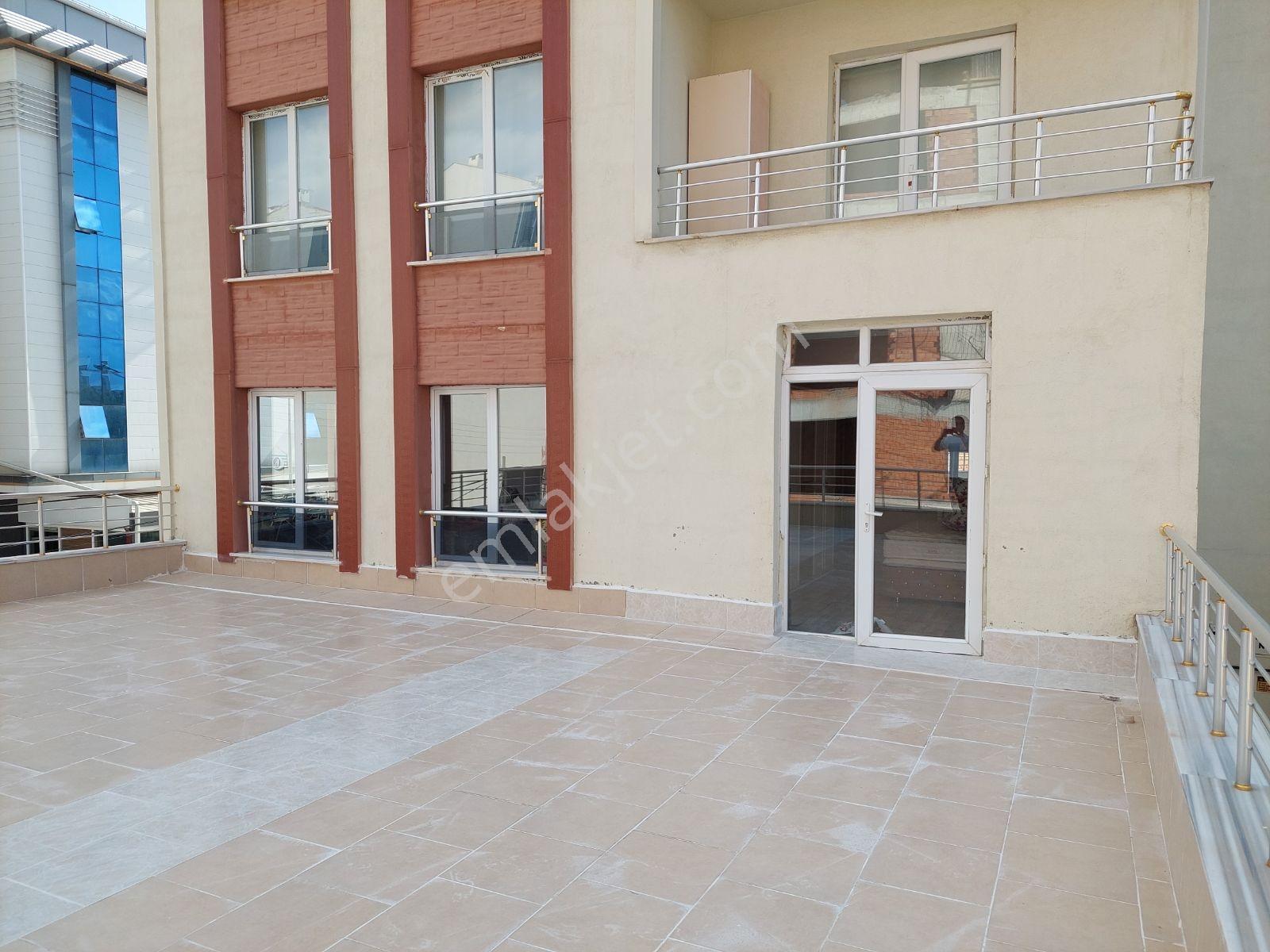 Numune Hastanesi Karşısı Bahçe Teraslı 3+1 Daire - Görsel 9