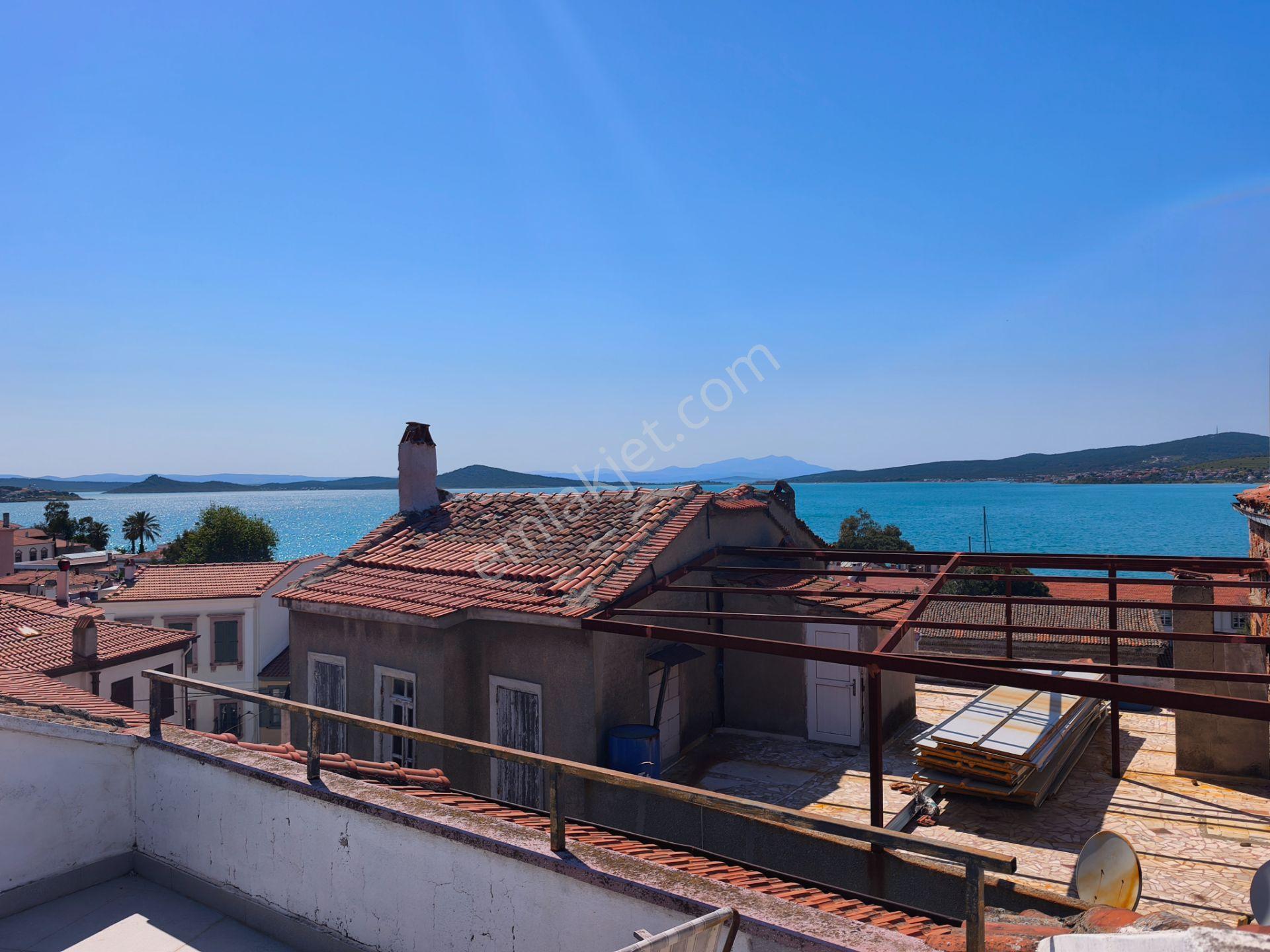 Ayvalık’ta Satılık Ticari Kullanıma Uygun 3 Adet Bahçeli Taş Ev - Görsel 35
