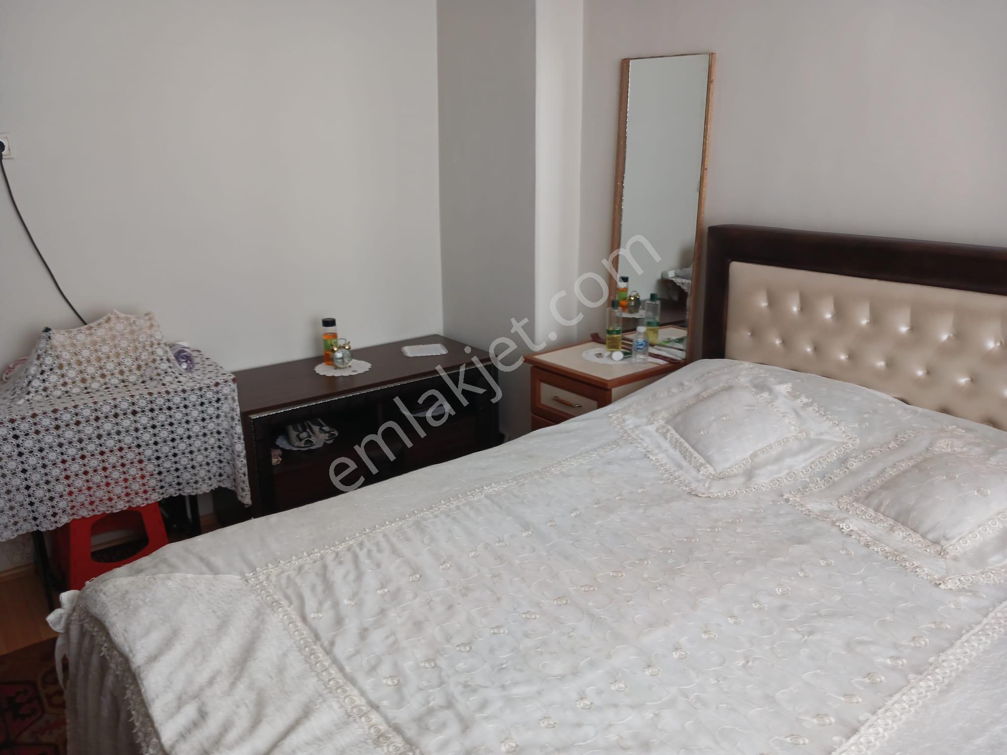 Işıklar Mahallesinde Çarşıya Yakın Satılık 2+1 Daire - Görsel 25
