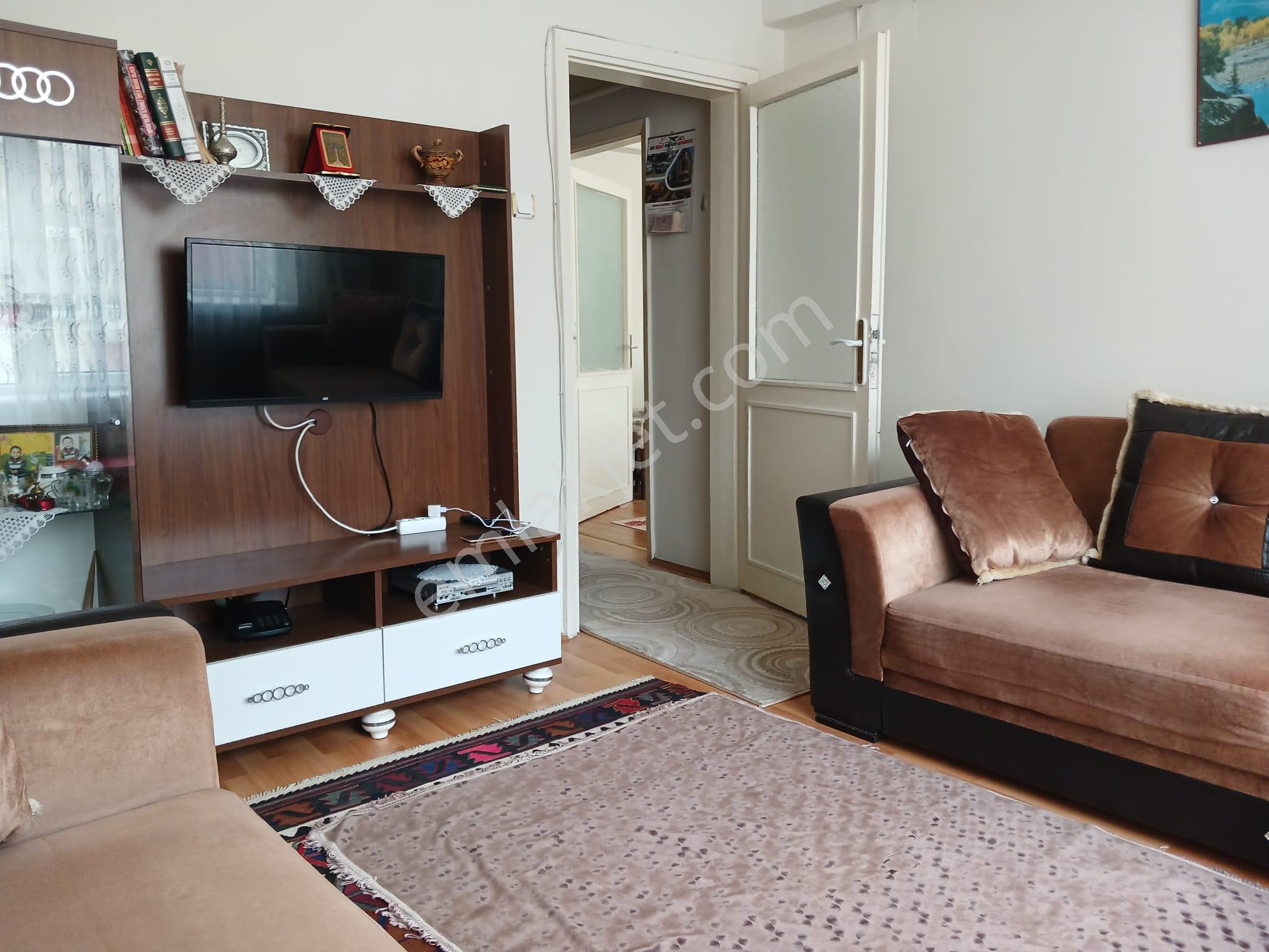 Işıklar Mahallesinde Çarşıya Yakın Satılık 2+1 Daire - Görsel 19