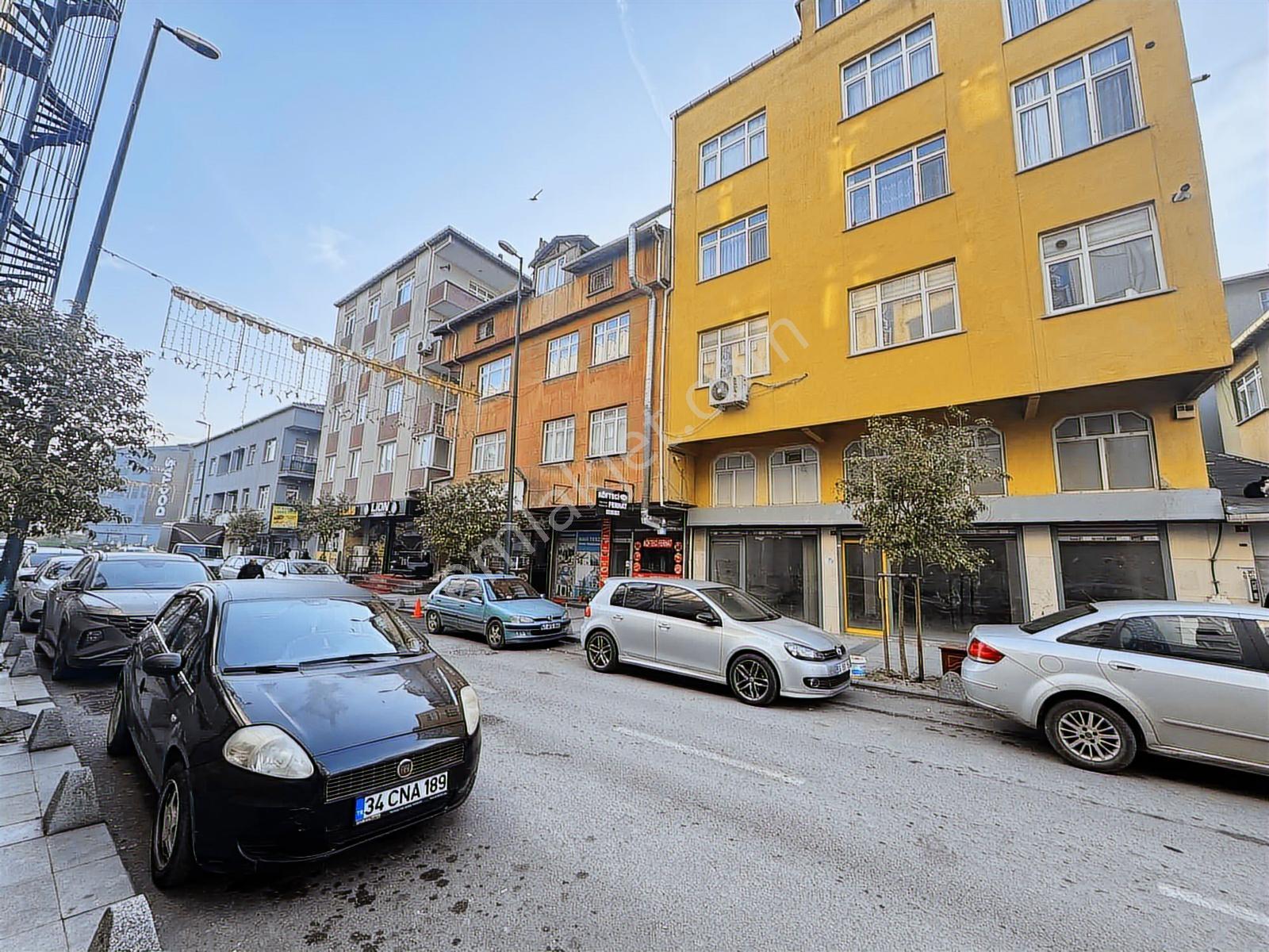 Nc Emlakdan Kiralık Dükkan Düz Giriş 2 Bölümlü Sarıgazi Merkez - Görsel 2