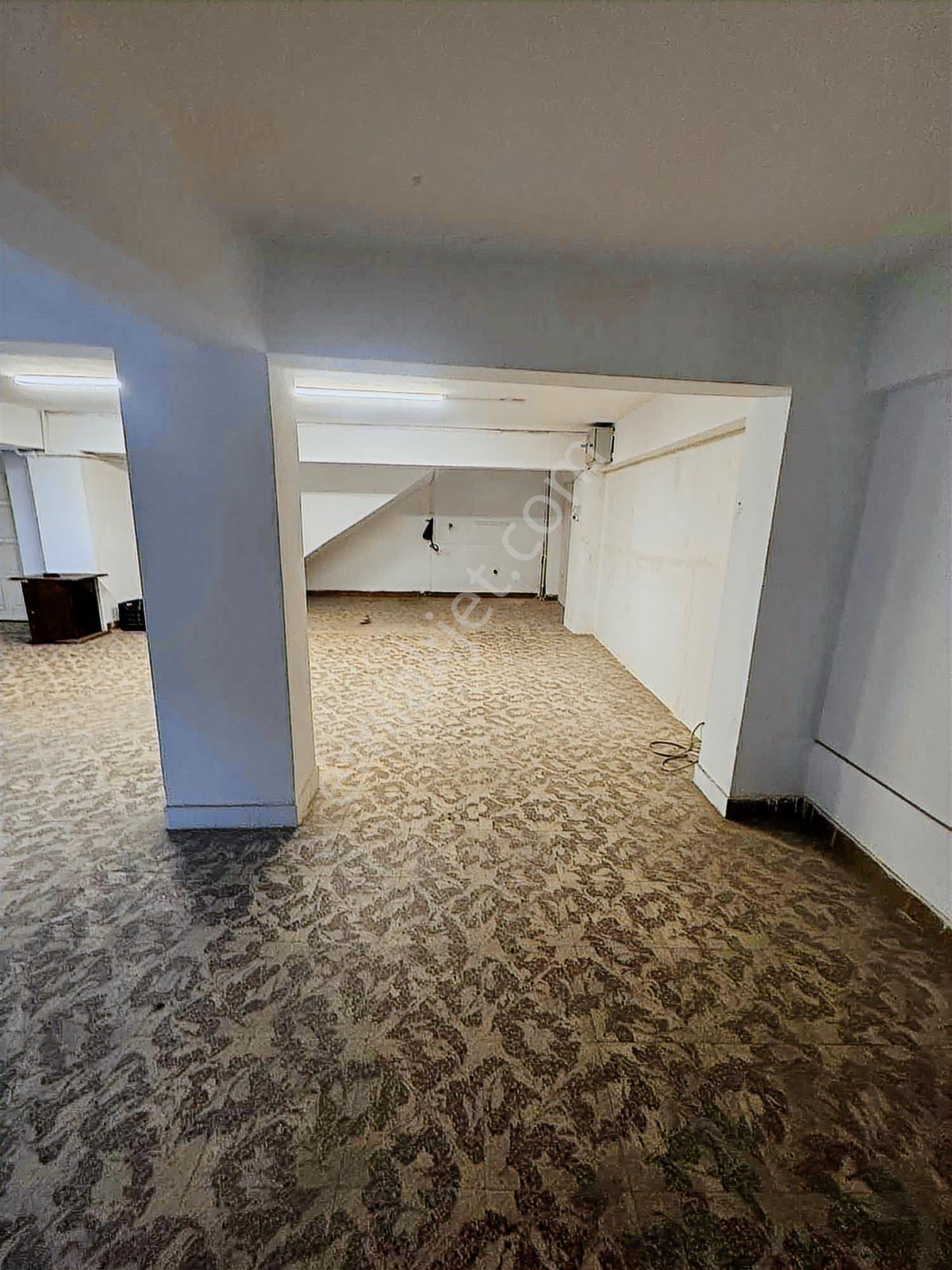 Nc Emlakdan Kiralık Dükkan Düz Giriş 2 Bölümlü Sarıgazi Merkez - Görsel 20