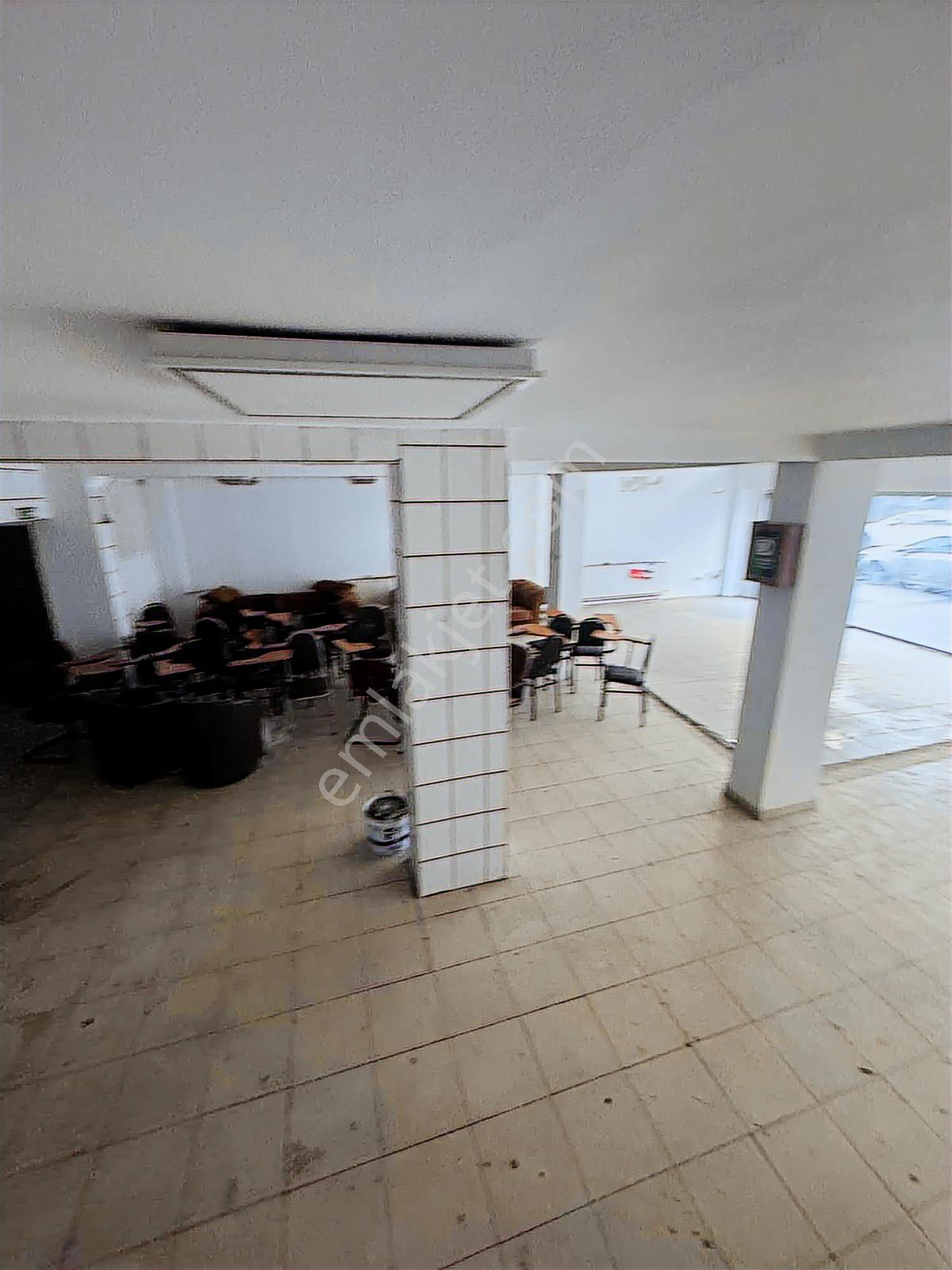 Nc Emlakdan Kiralık Dükkan Düz Giriş 2 Bölümlü Sarıgazi Merkez - Görsel 8