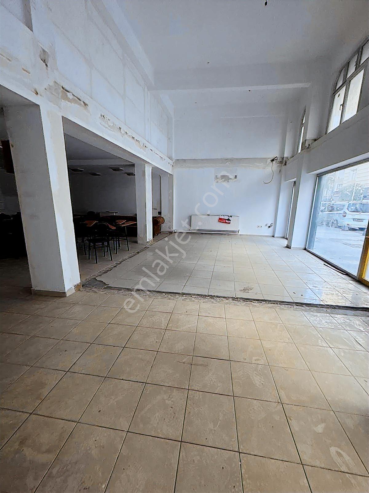 Nc Emlakdan Kiralık Dükkan Düz Giriş 2 Bölümlü Sarıgazi Merkez - Görsel 17