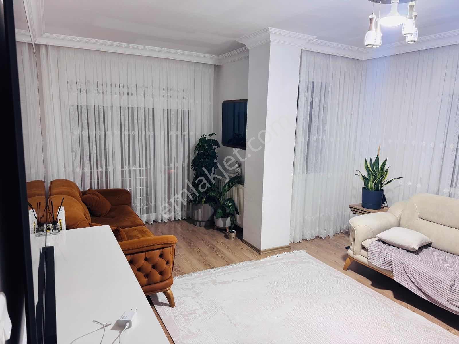 Çekmeköy Sogukpınarda 4 Kat 2 Oda 1 Salon - Görsel 14