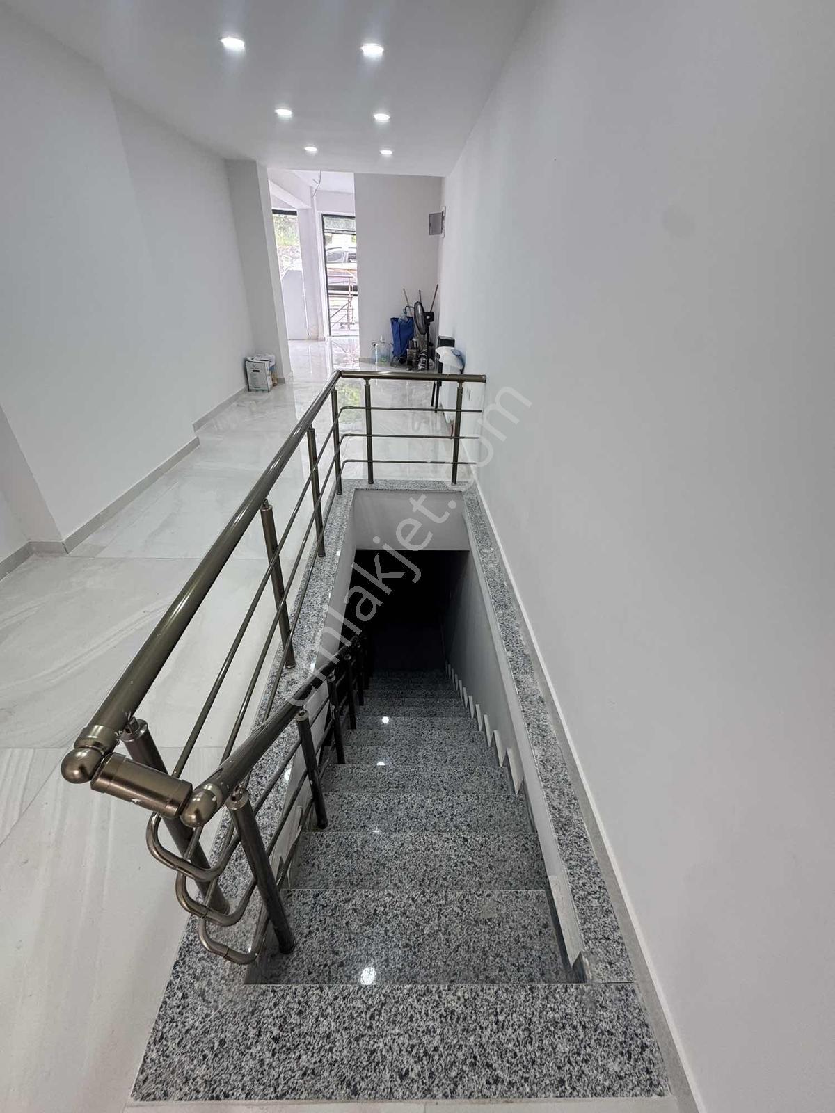 Çekmeköy Devlet Hastanesi Yanında Boş Dükkan Eczane İçin - Görsel 8