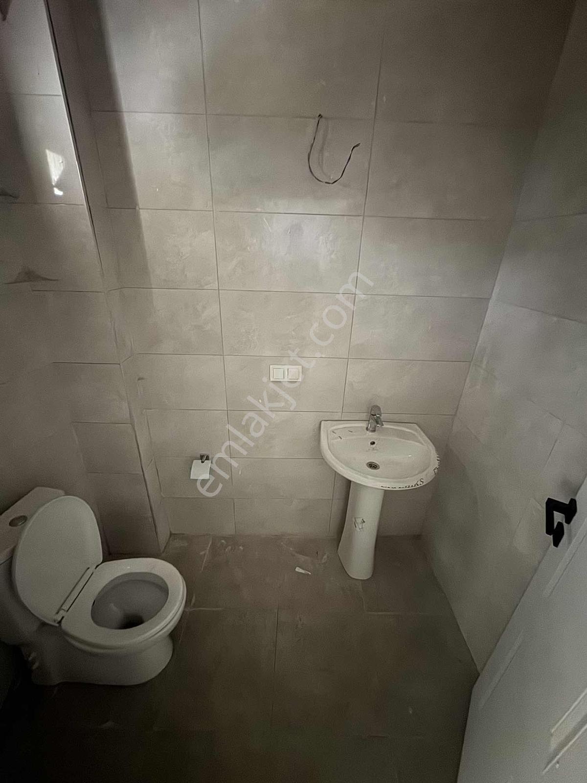 Çekmeköy Devlet Hastanesi Yanında Boş Dükkan Eczane İçin - Görsel 17
