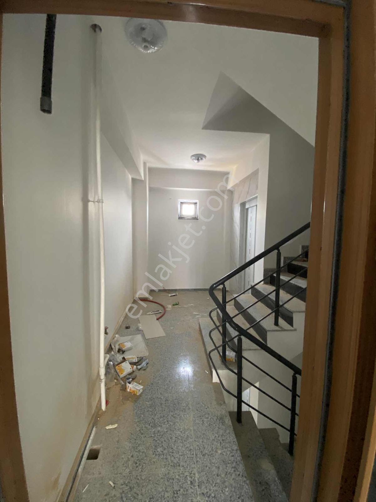 Cumhuriyet Mahallesinde Tapu Masrafsız 2+1 Sıfır Ara Kat Daire - Görsel 21