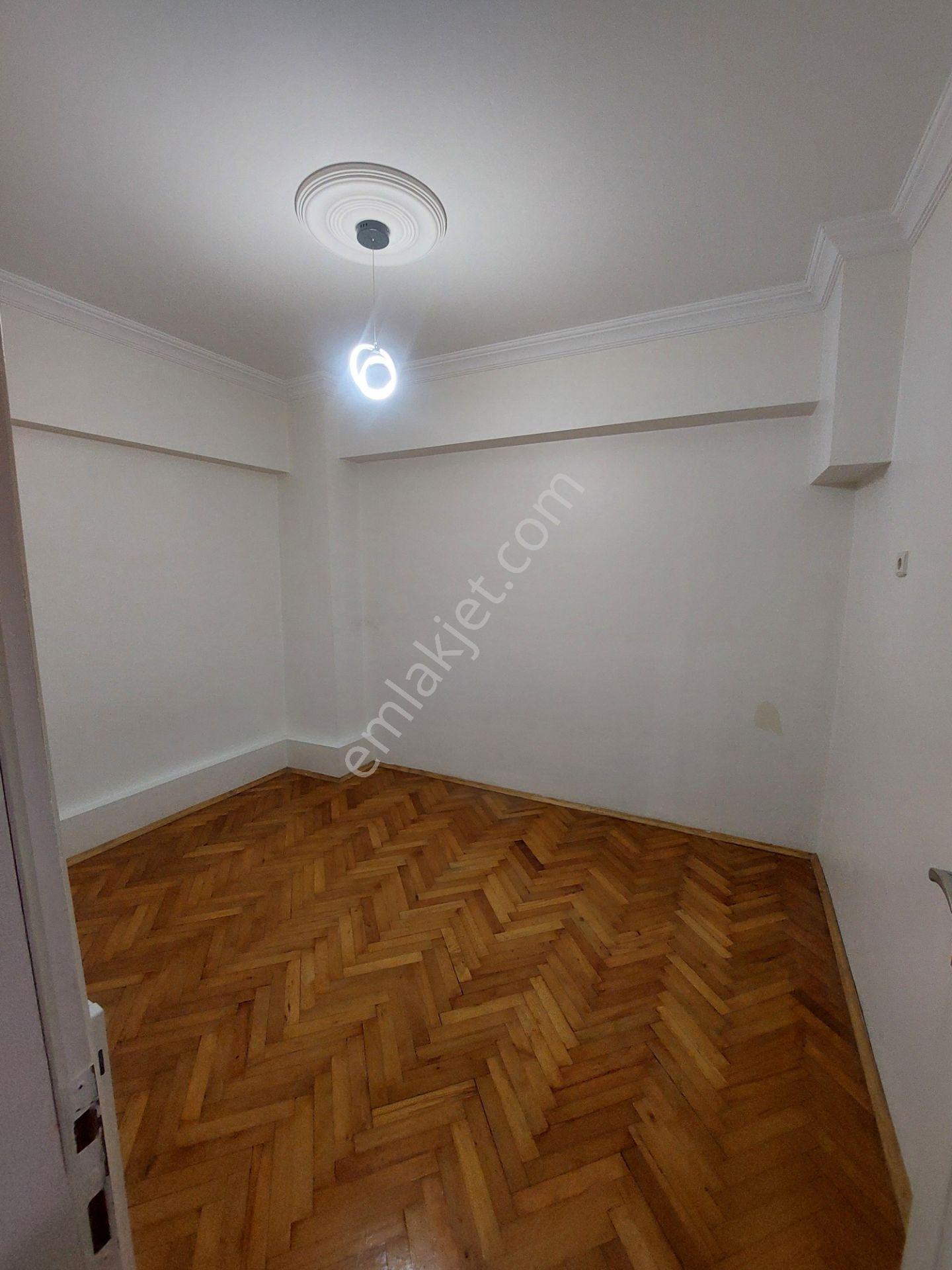 Yıldız Gayrimenkul'den Katlı Pazar Arkası Kiralık 1.kat Daire - Görsel 7