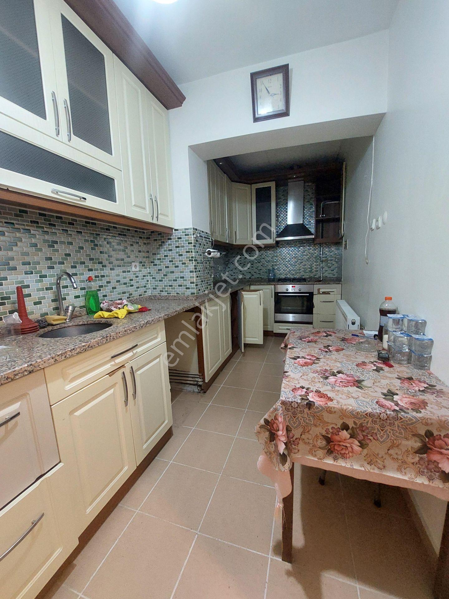 Yıldız Gayrimenkul'den Katlı Pazar Arkası Kiralık 1.kat Daire - Görsel 10