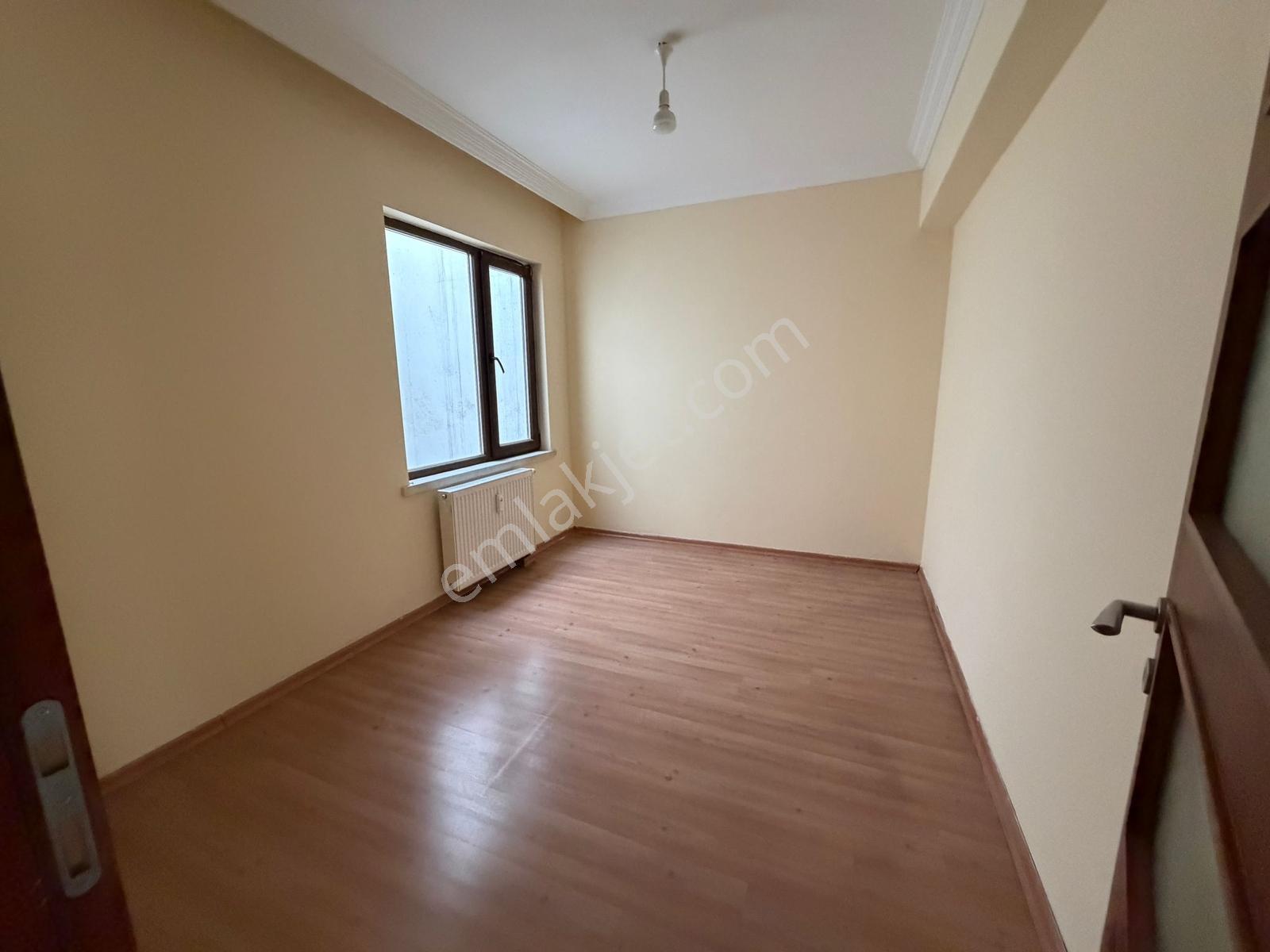 Kasımpaşa Mahallesinde 7+1 Geniş Temiz Dubleks Satılık Daire - Görsel 32