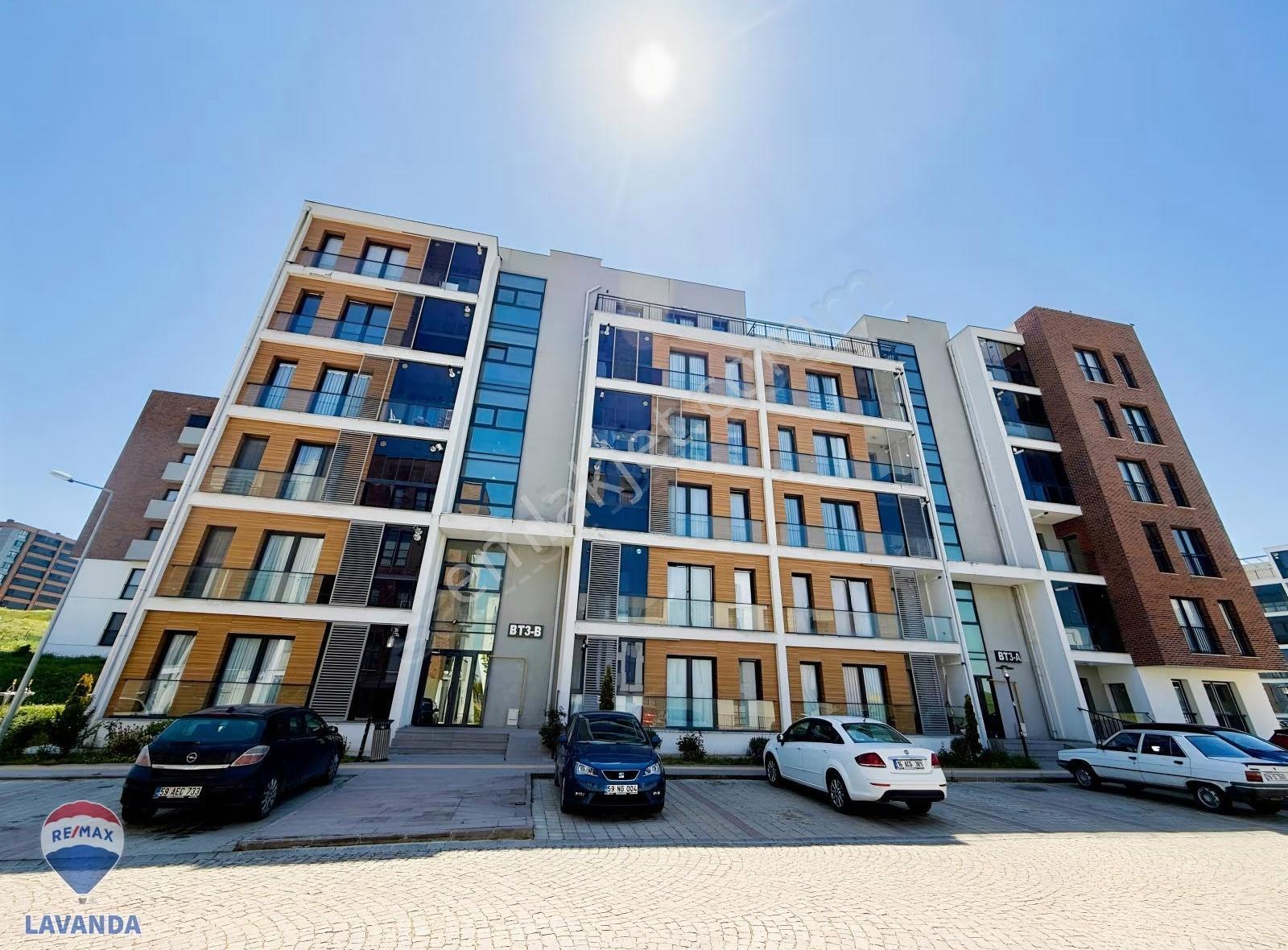 Remax Lavanda'dan Hürriyet Mah. Toki'de Kiralık 2+1 Daire - Görsel 9