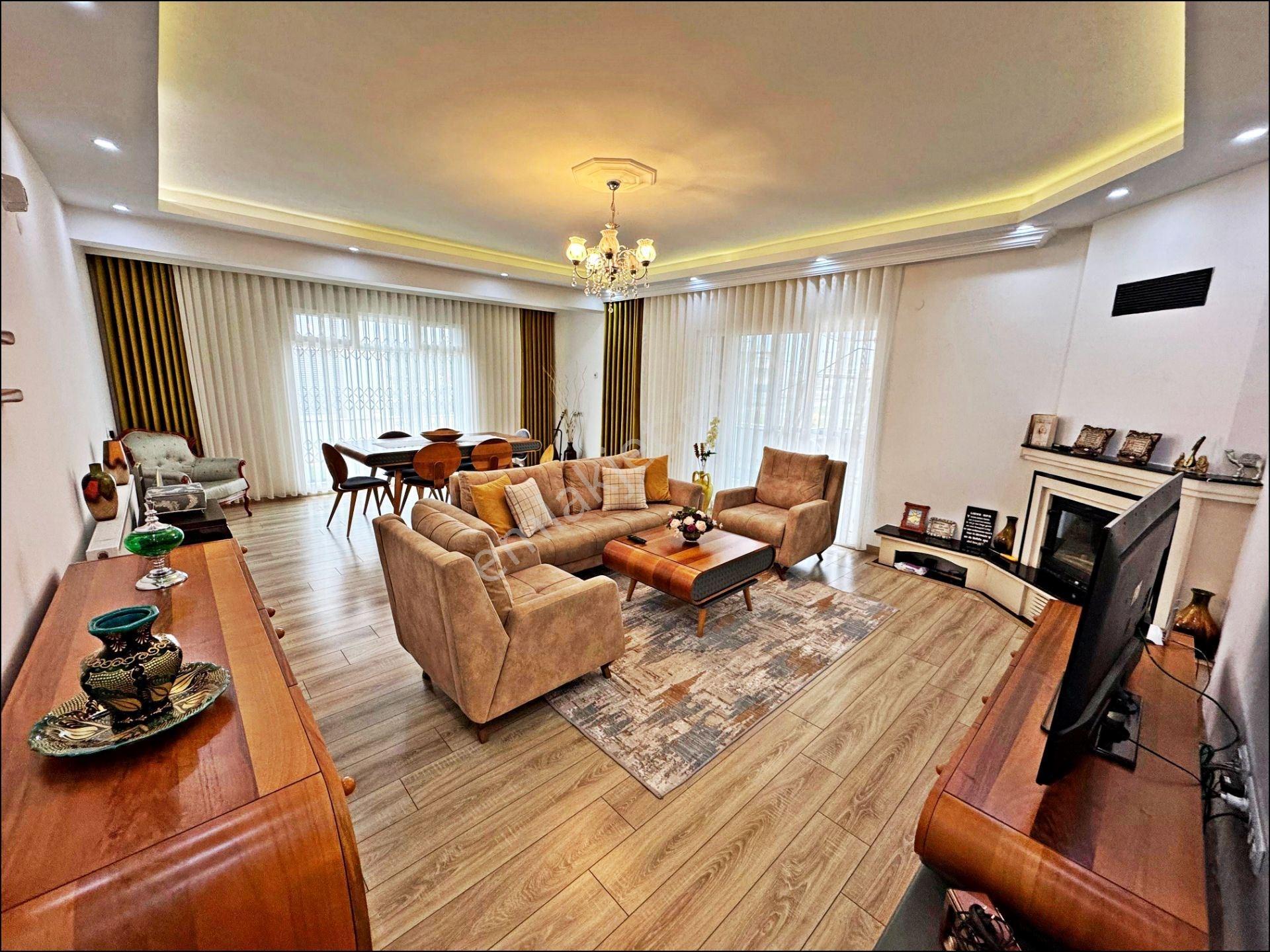 Didim Mavişehir Mahallesinde Tam Müstakil Havuzlu 4+1 Villa - Görsel 24