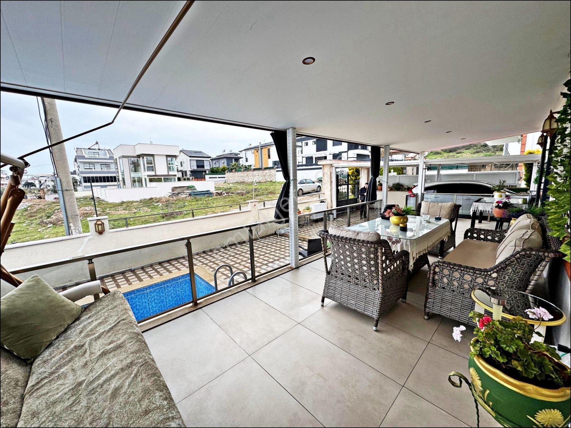 Didim Mavişehir Mahallesinde Tam Müstakil Havuzlu 4+1 Villa - Görsel 10