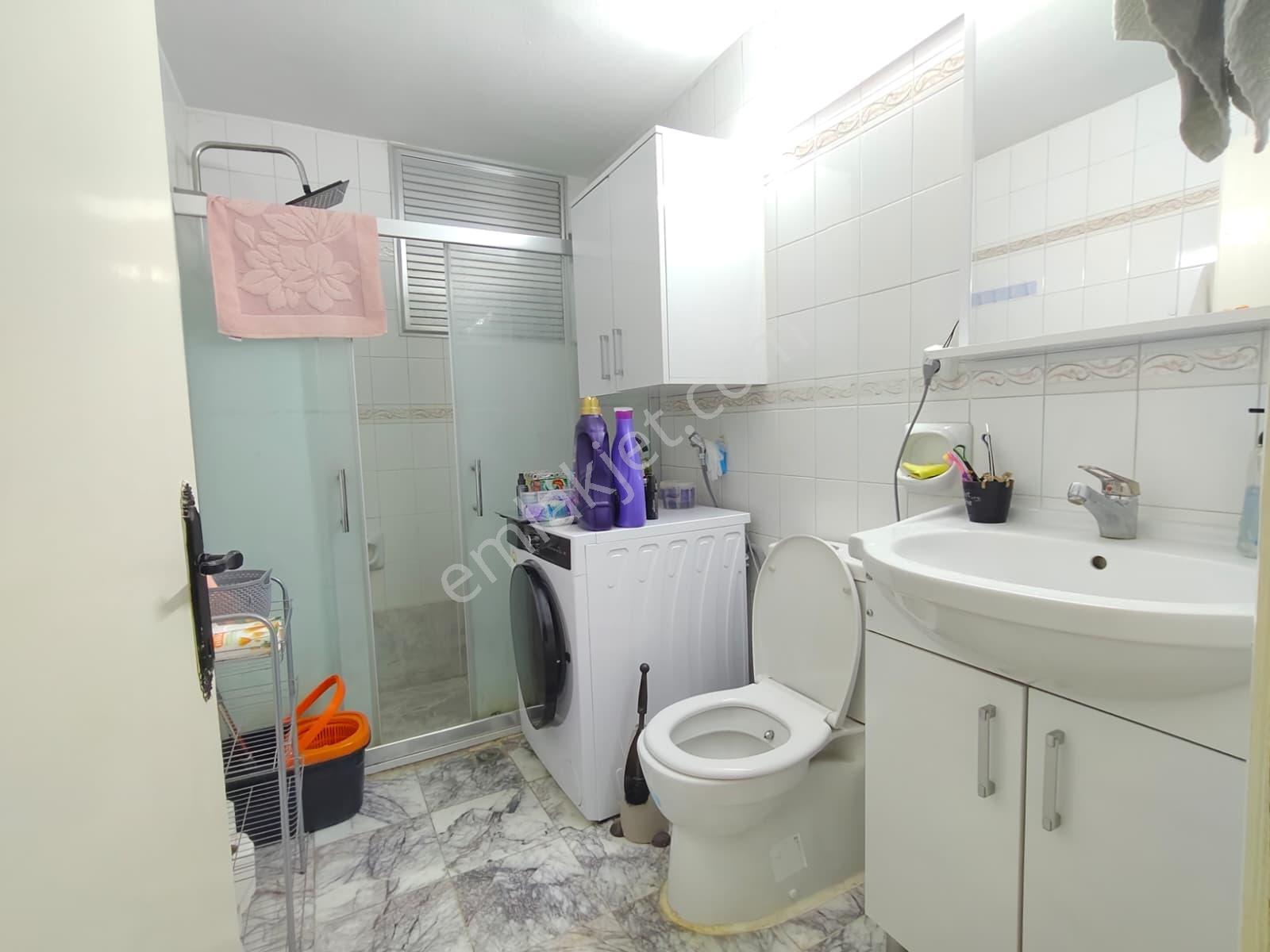 Göztepe Stad Karşısı Satılık 2+1 Daire - Görsel 11