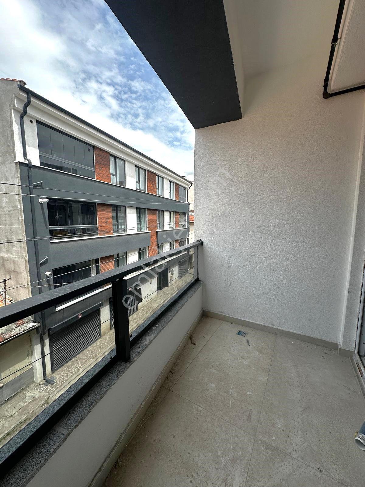 Recep Ümit Emlak'tan Şarhöyük Mahallesi Çevre Yolu Yakınında Asansörlü Kiralık 1+1 Daire - Görsel 19