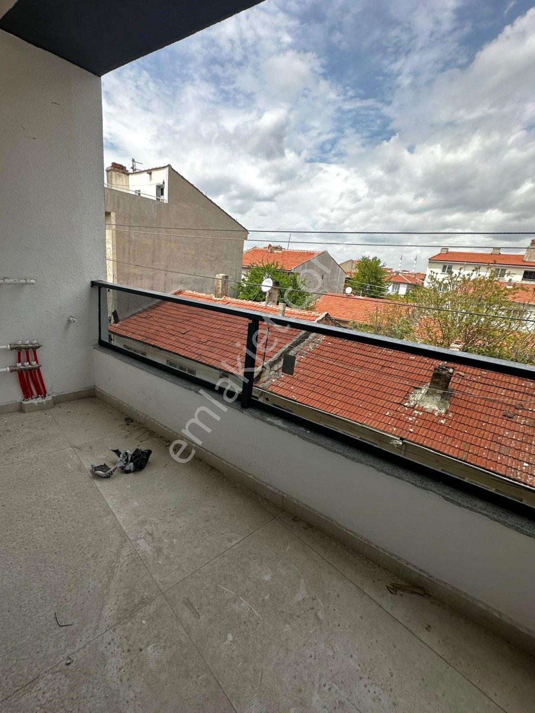 Recep Ümit Emlak'tan Şarhöyük Mahallesi Çevre Yolu Yakınında Asansörlü Kiralık 1+1 Daire - Görsel 20