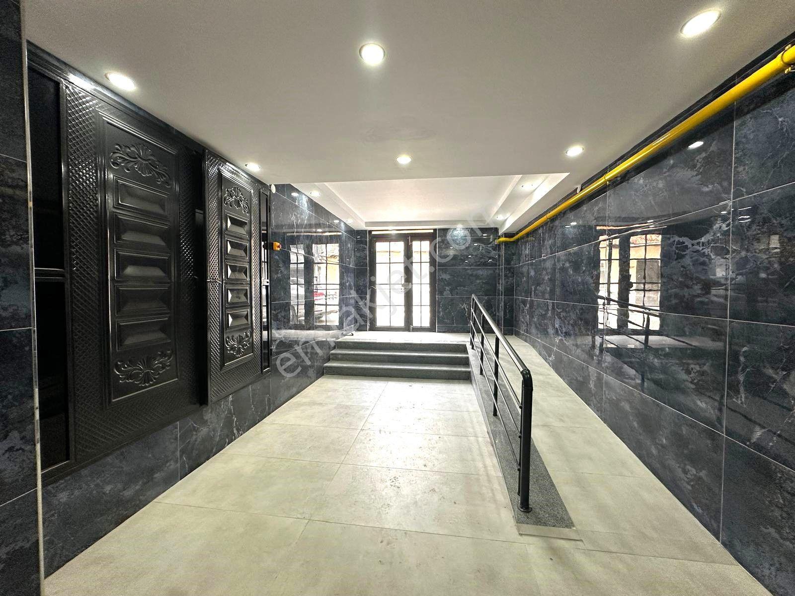 Recep Ümit Emlak'tan Şarhöyük Mahallesi Çevre Yolu Yakınında Asansörlü Kiralık 1+1 Daire - Görsel 28