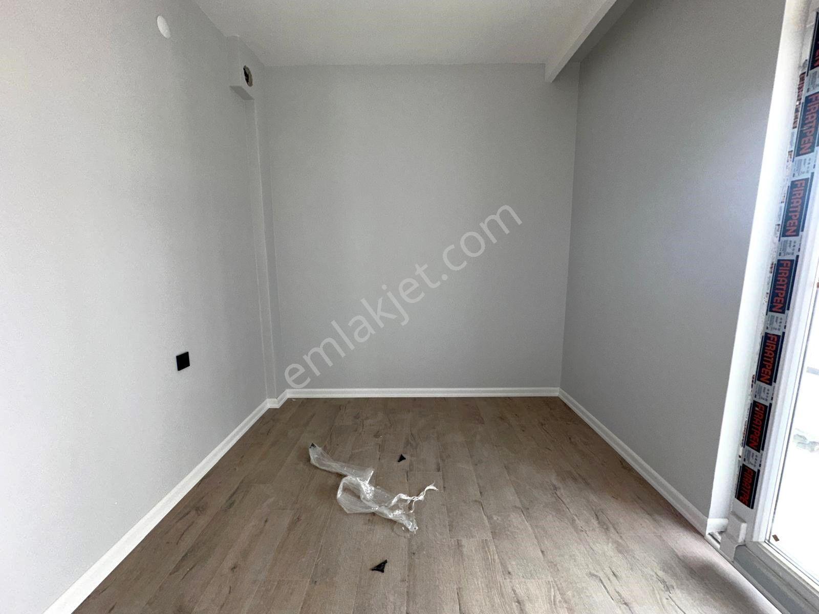 Recep Ümit Emlak'tan Şarhöyük Mahallesi Çevre Yolu Yakınında Asansörlü Kiralık 1+1 Daire - Görsel 14