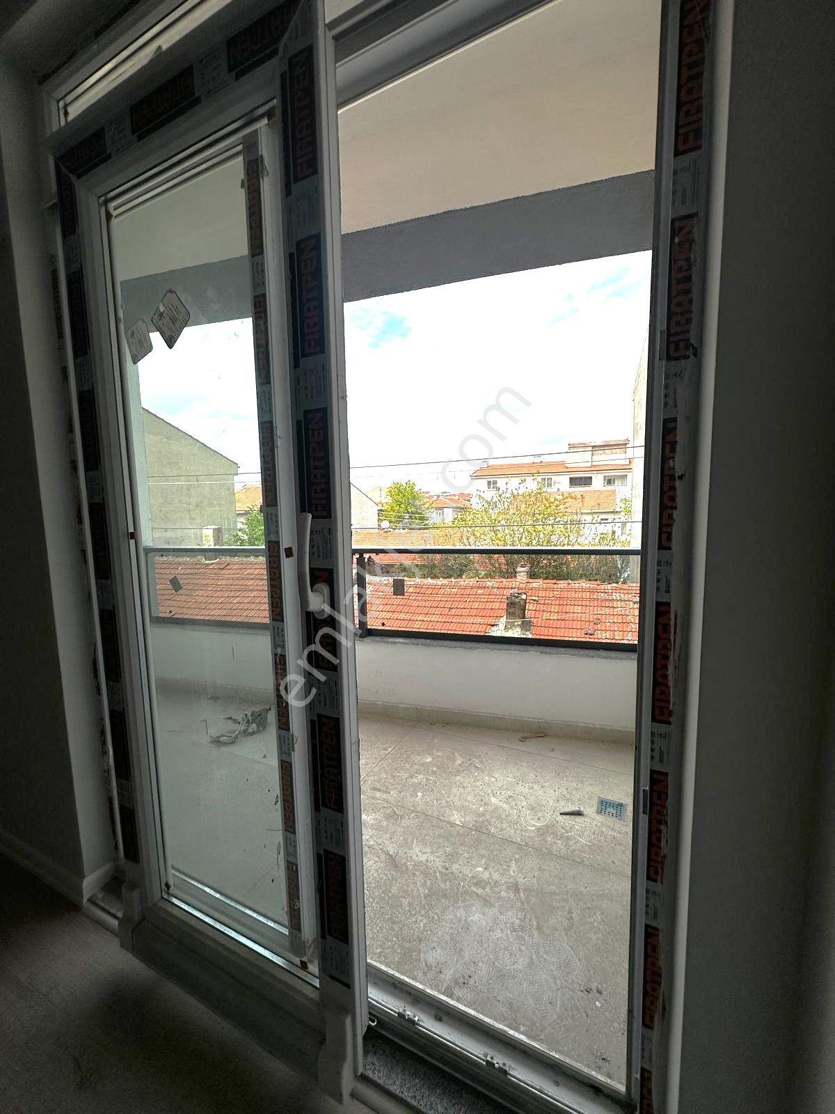 Recep Ümit Emlak'tan Şarhöyük Mahallesi Çevre Yolu Yakınında Asansörlü Kiralık 1+1 Daire - Görsel 18