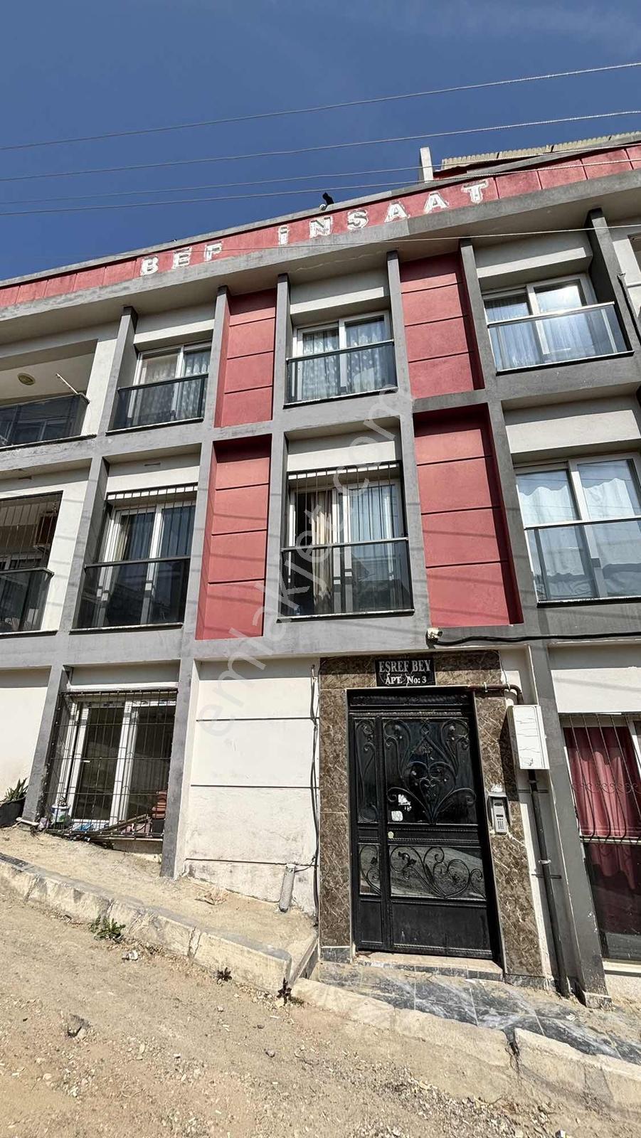 Bornova Da Yatırım Ve Oturuma Uygun Geniş 1+1 Daire - Görsel 31