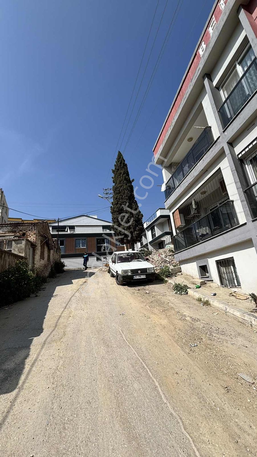 Bornova Da Yatırım Ve Oturuma Uygun Geniş 1+1 Daire - Görsel 7