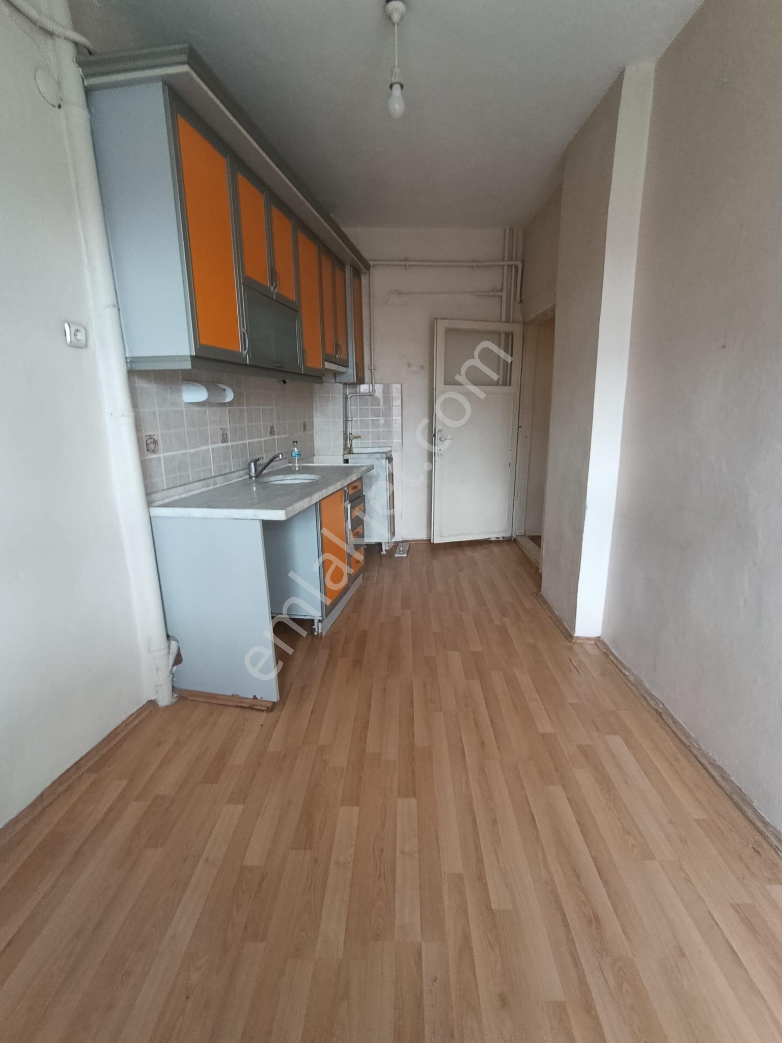 Sivrihisar 2 Caddesinde 2+1 Satılık Daire - Görsel 5