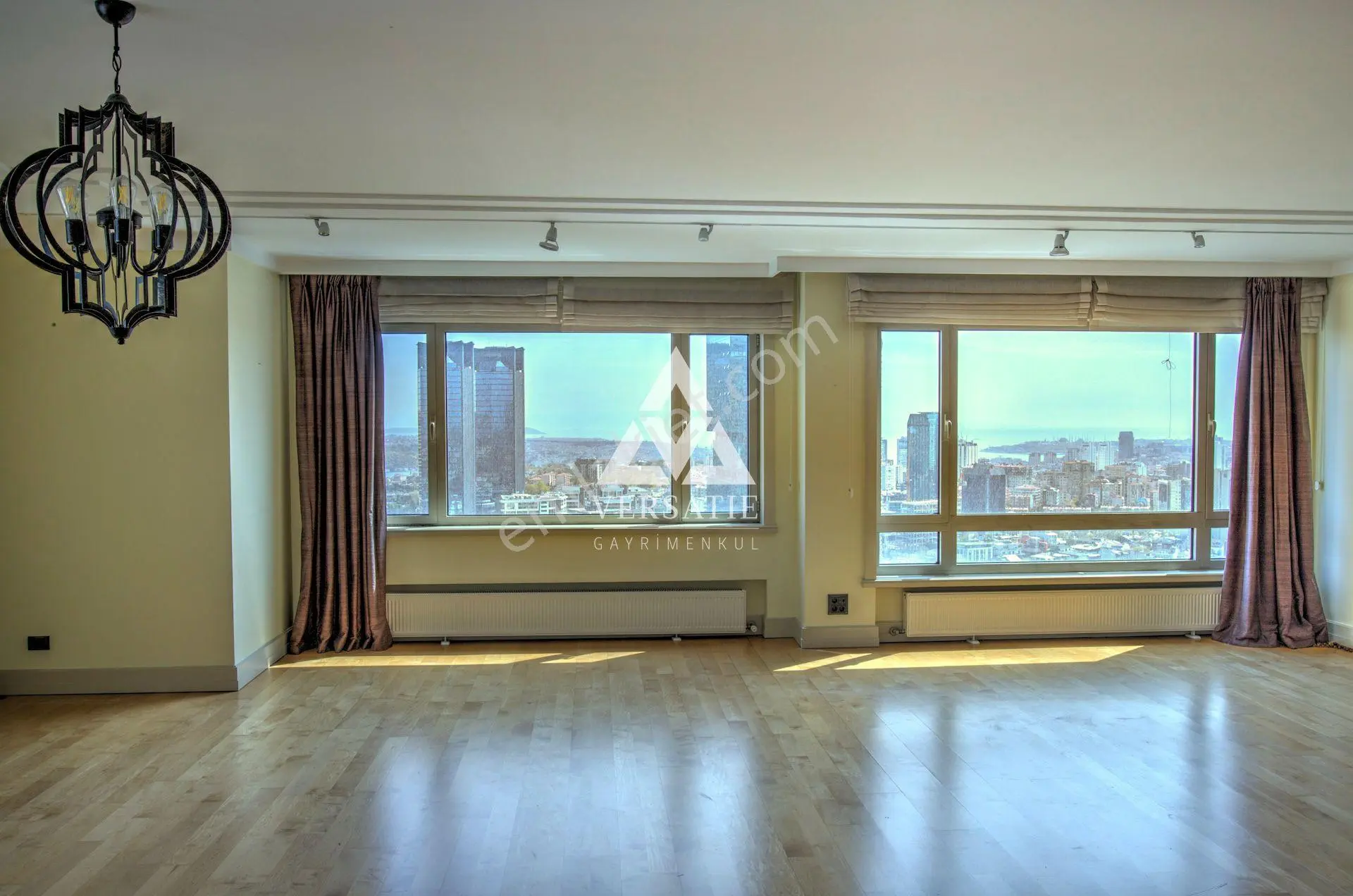 Levent Metrocity'de Boğaz Manzaralı 4.5+1 Satılık Daire - Görsel 4