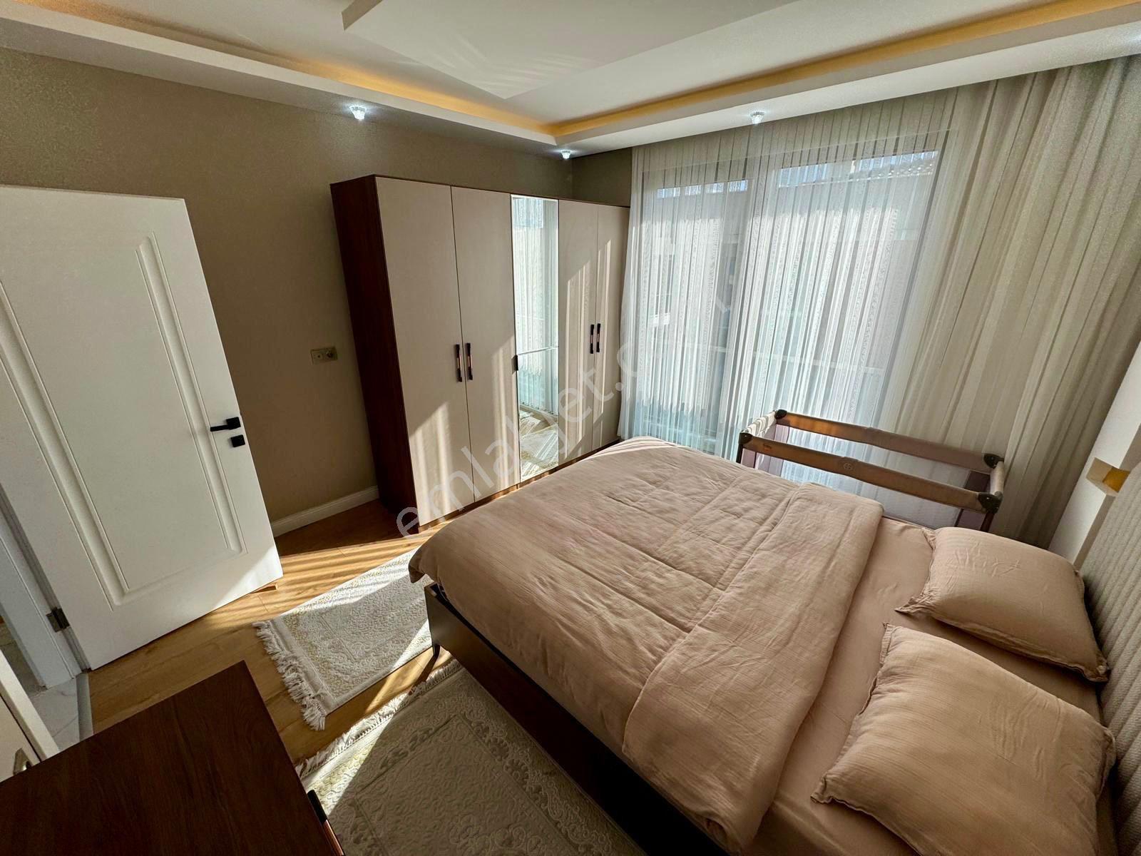 Güçlü Kardeşler Havuzlu Butik Site İçerisinde 3+1 Lüks Villa - Görsel 19