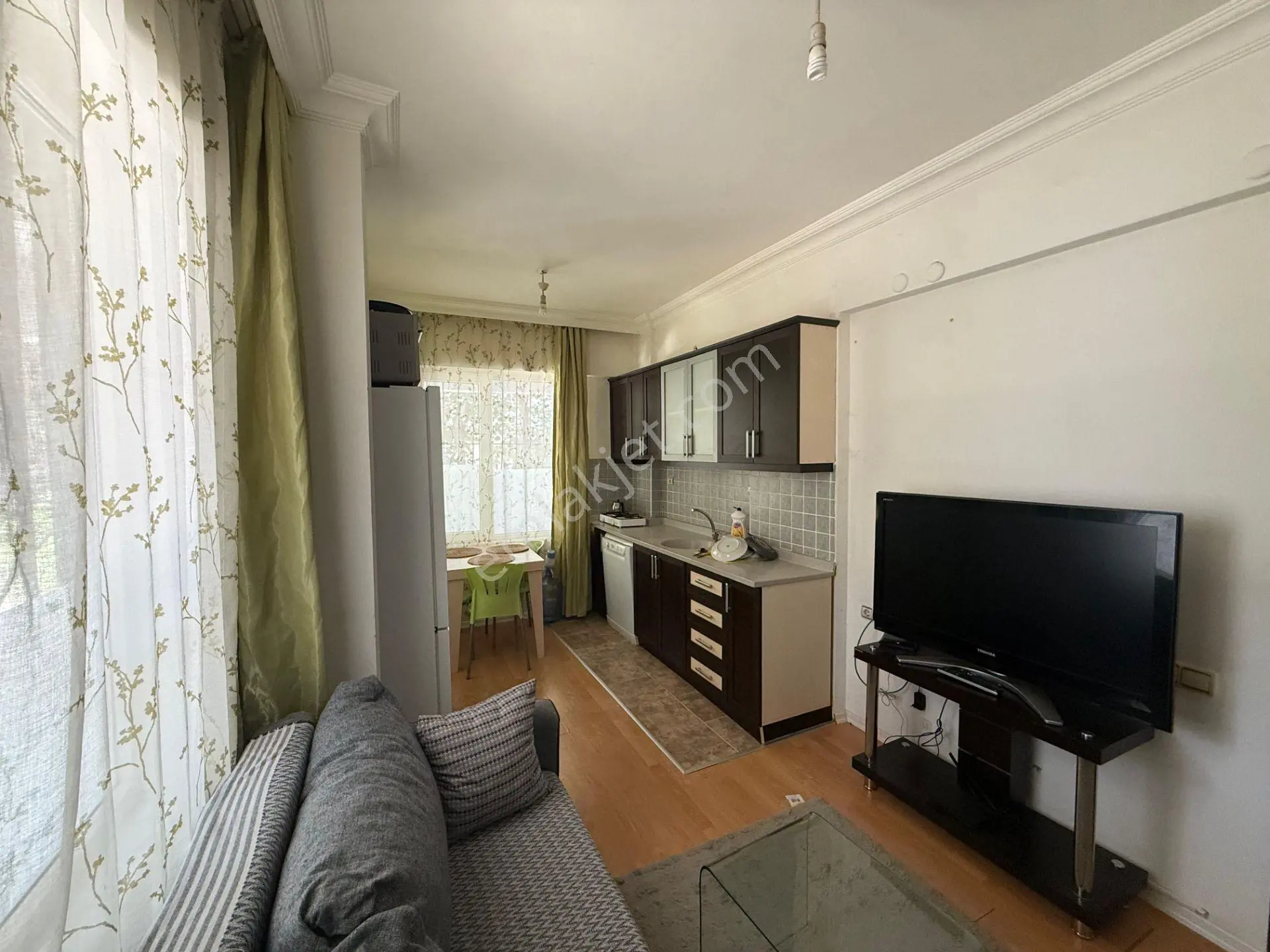 Şafak Emlak Çağlayan'da Kiralık Eşyalı 1+1 50 M2 Yüksek Giriş - Görsel 3
