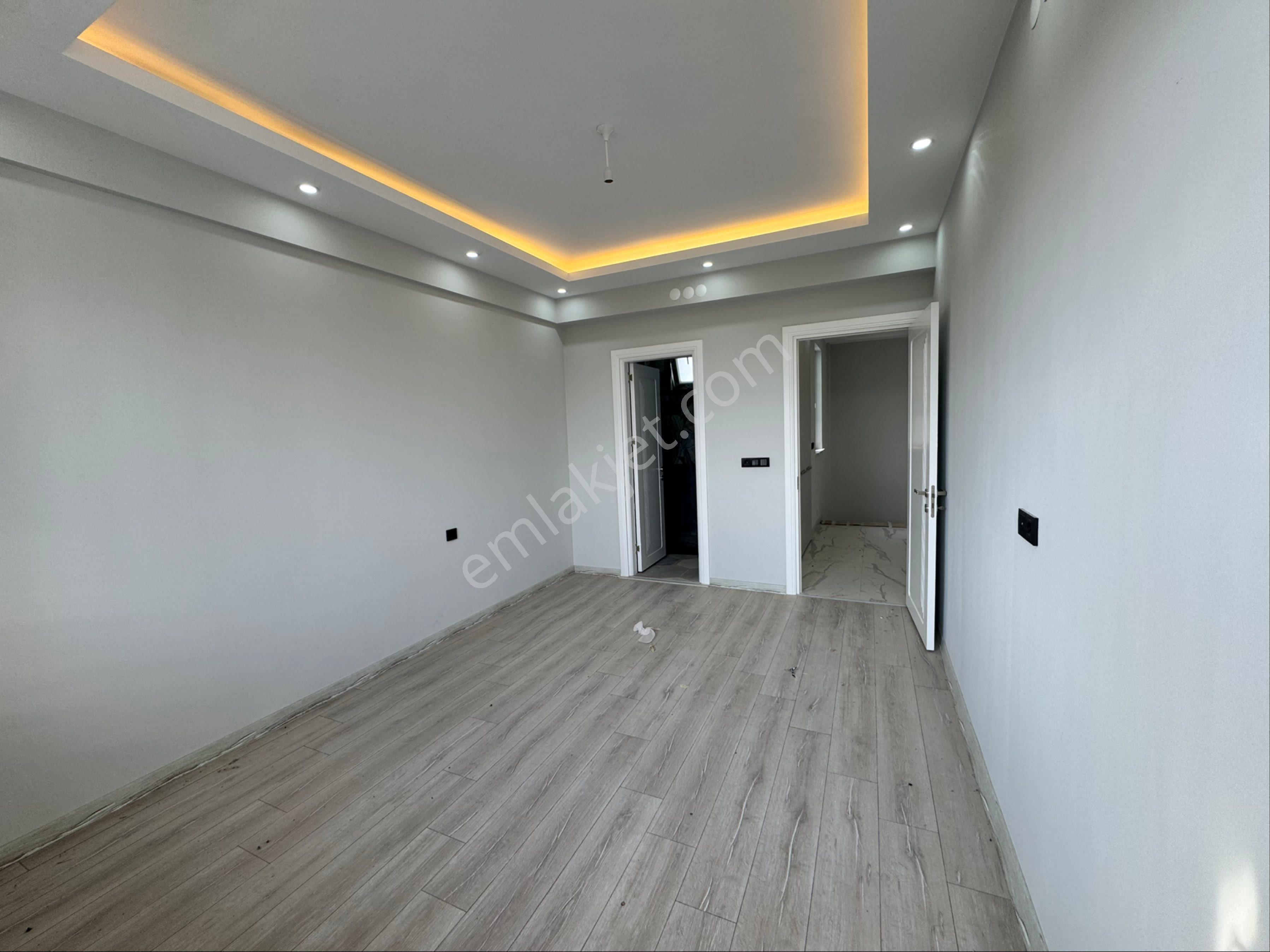 Güzler Parkı Cepheli Köşe Başı 200m2 Net Sıfır Satılık 4+1 Villa - Görsel 20