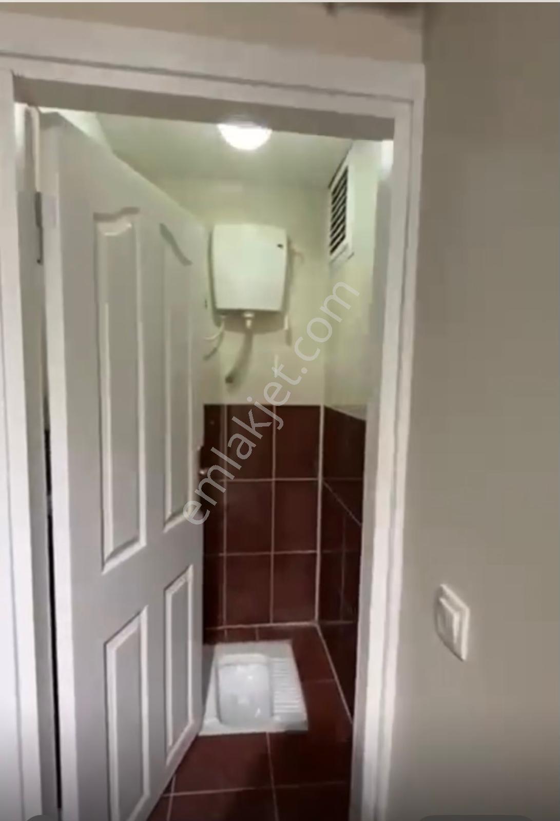 Akçaburgaz Mahallesi Geniş 100 M2 2+1 Masrafsız Satılık Daire - Görsel 11