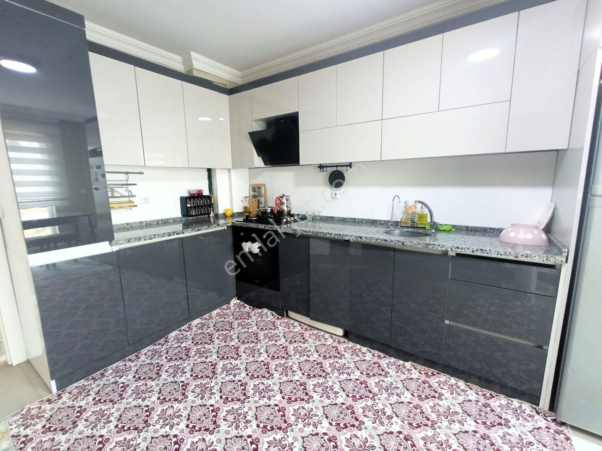 Site İçerisinde Full Yapılı Masrafsız 3+1 Daire ~yılmaz Emlak - Görsel 3