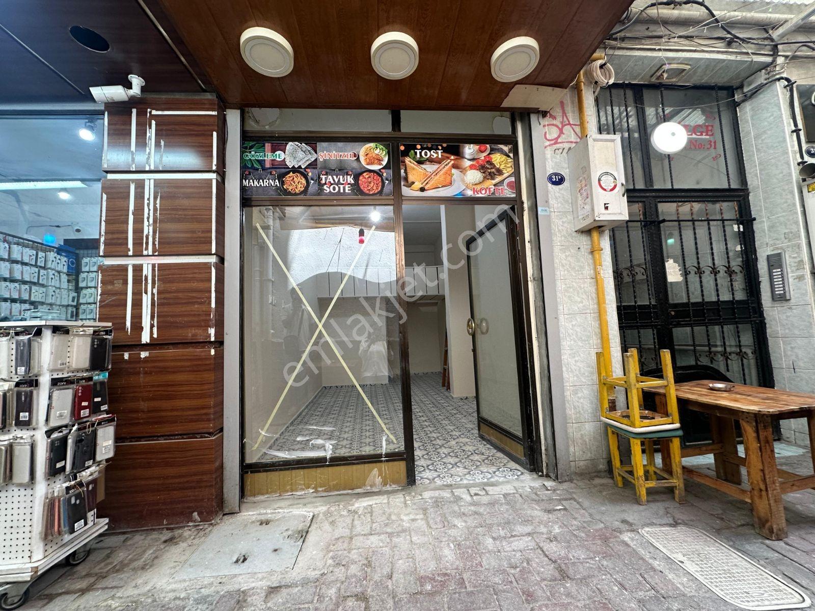 Donanmacı Mahallesinde Kiralık Dükkan!