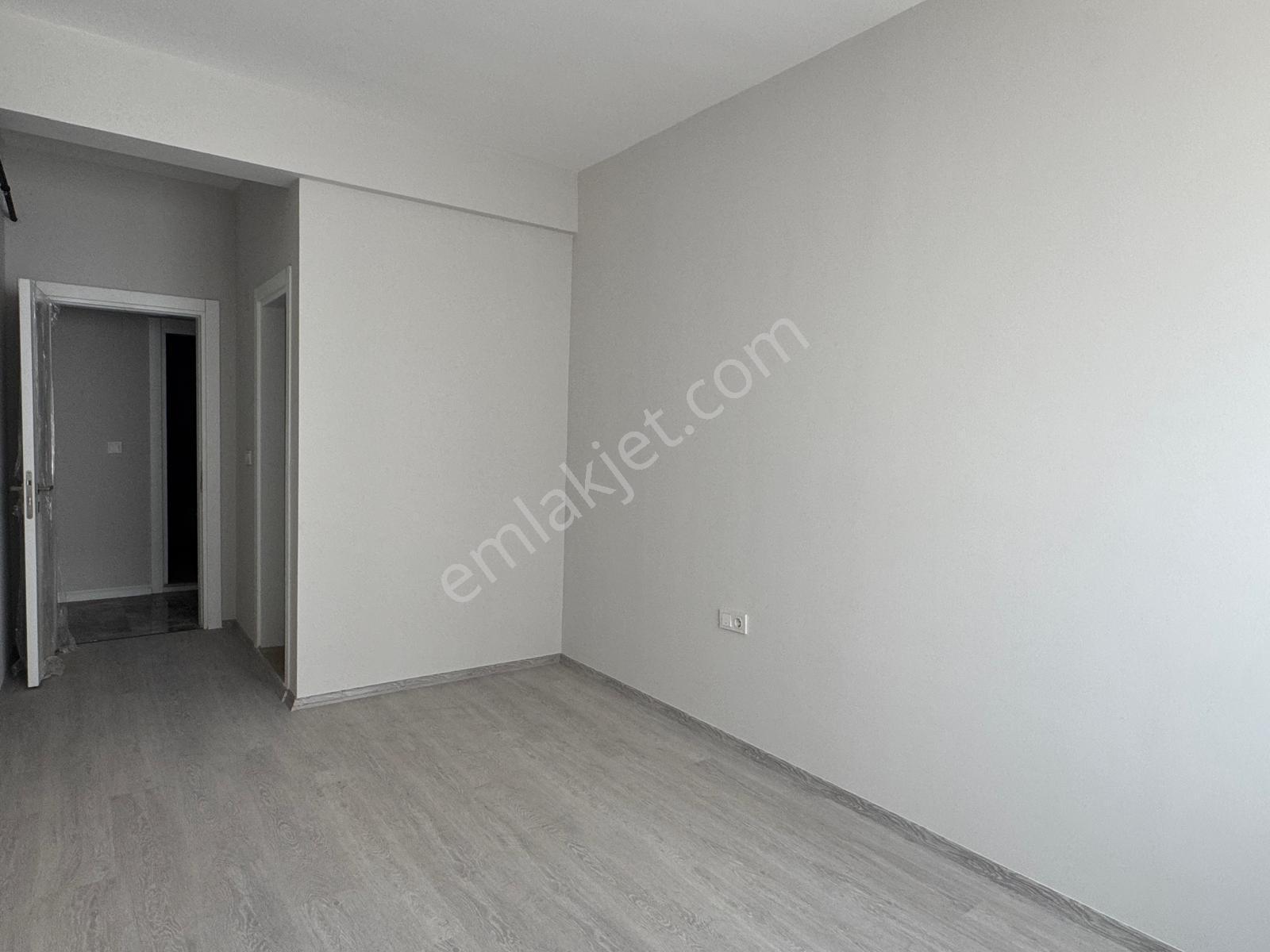 Şehir Merkezinde Doğalgazlı Ve Yerden Isıtmalı Kıralık 2+1 Daıre - Görsel 11