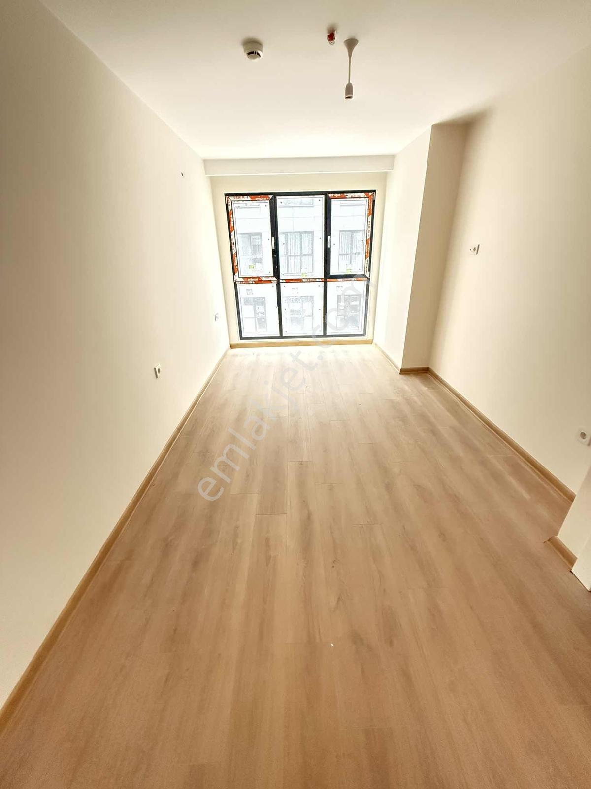 Tek Doğan'dan Mega Garden Sitesinde Kiralık Daire 2+1 - Görsel 17