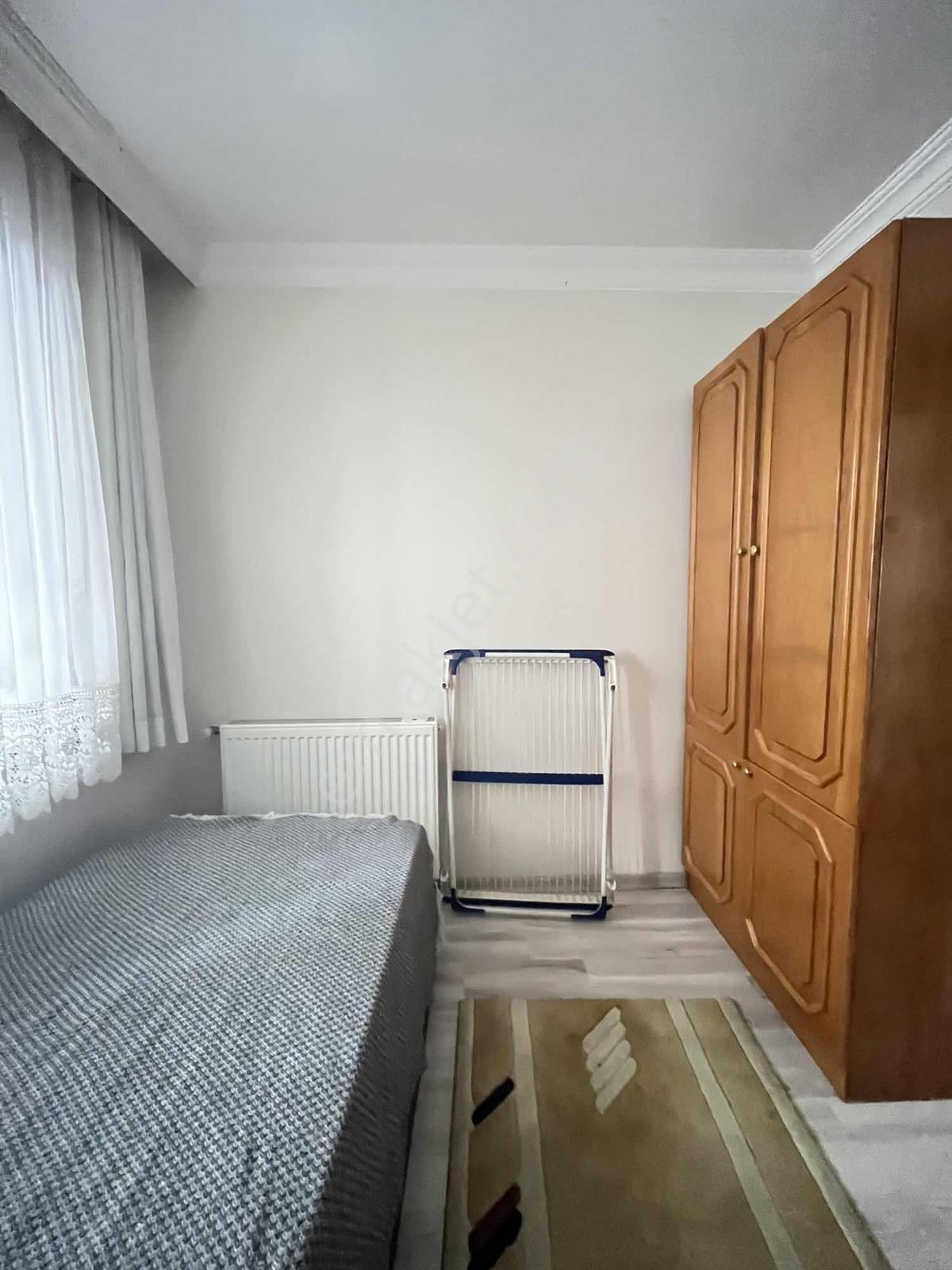 Bayraklı Şehir Hastanesi,sevgi Yolu Yakını Kapalı Mutfaklı 2 + 1 - Görsel 4