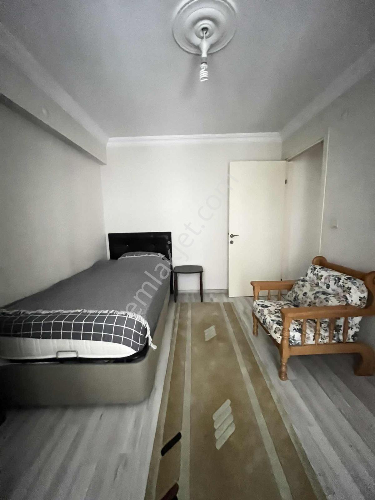 Bayraklı Şehir Hastanesi,sevgi Yolu Yakını Kapalı Mutfaklı 2 + 1 - Görsel 8