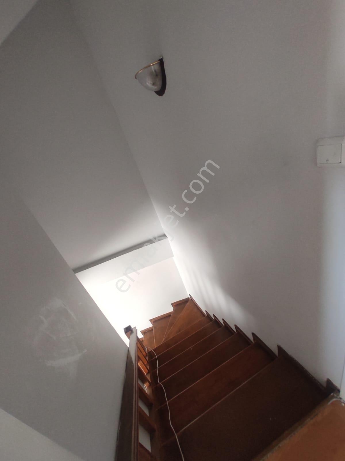 Büşra Gayrimenkulden Çarşı Merkezde Satılık Dublex Daire 2+2 - Görsel 4