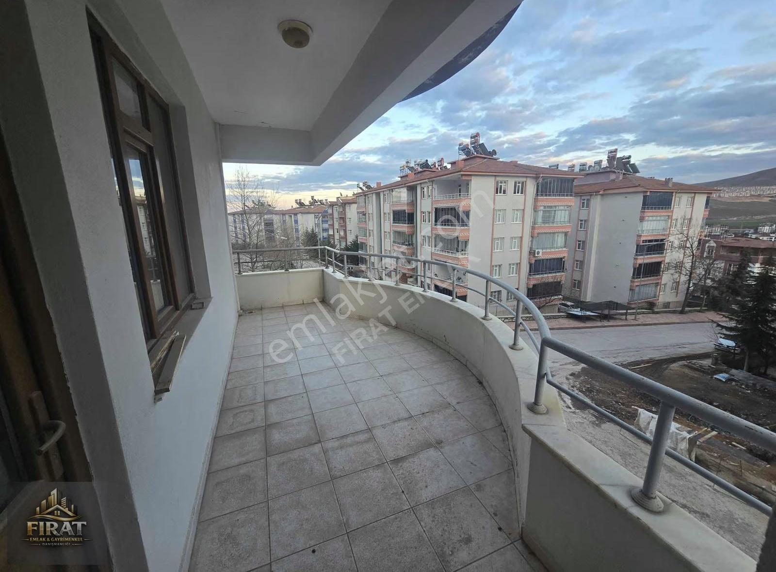 Abdullahpaşa'da Satılık 3+1 Daire, 175m², Merkezi Konum - Görsel 6