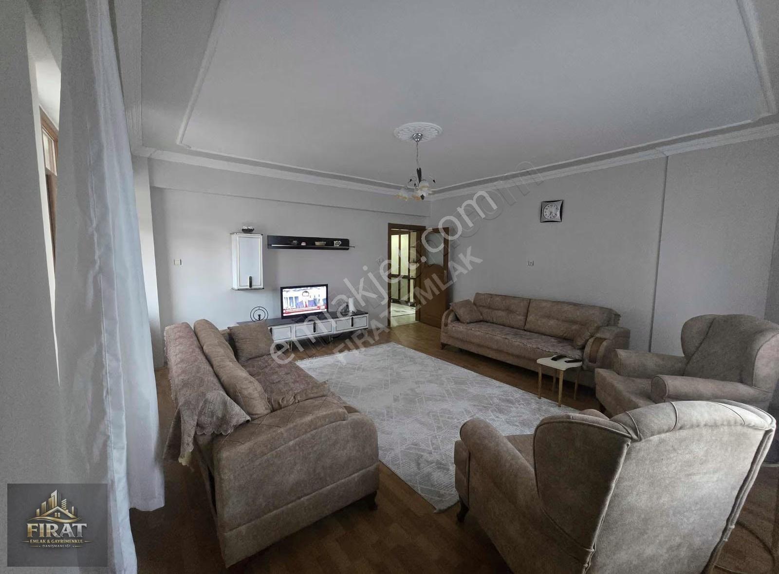 Abdullahpaşa'da Satılık 3+1 Daire, 175m², Merkezi Konum